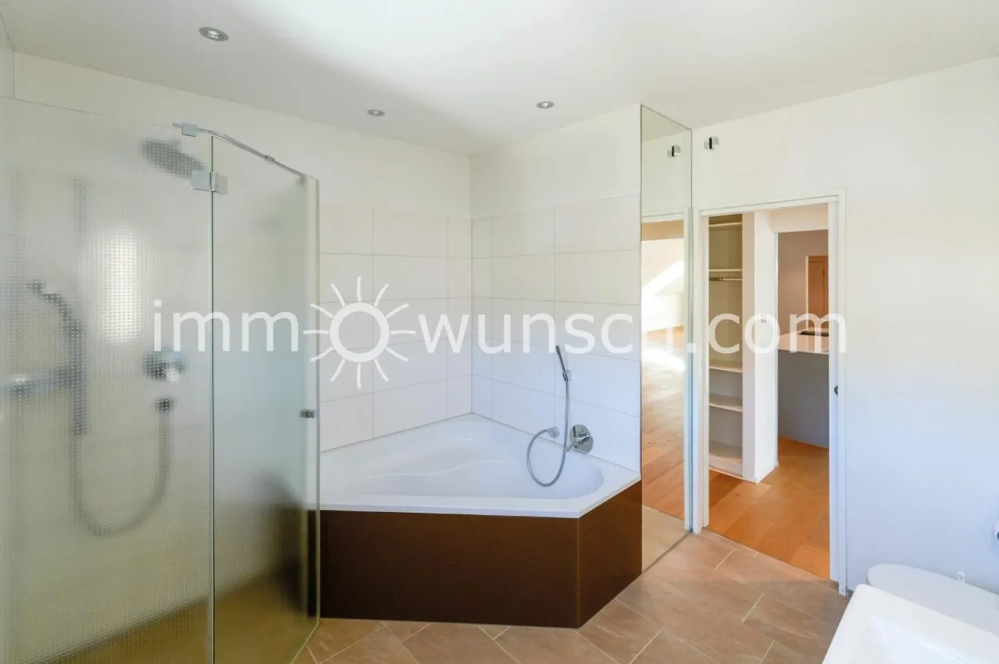 Bijou 4 ½ camere Appartamento attico - Foto 7 di 13