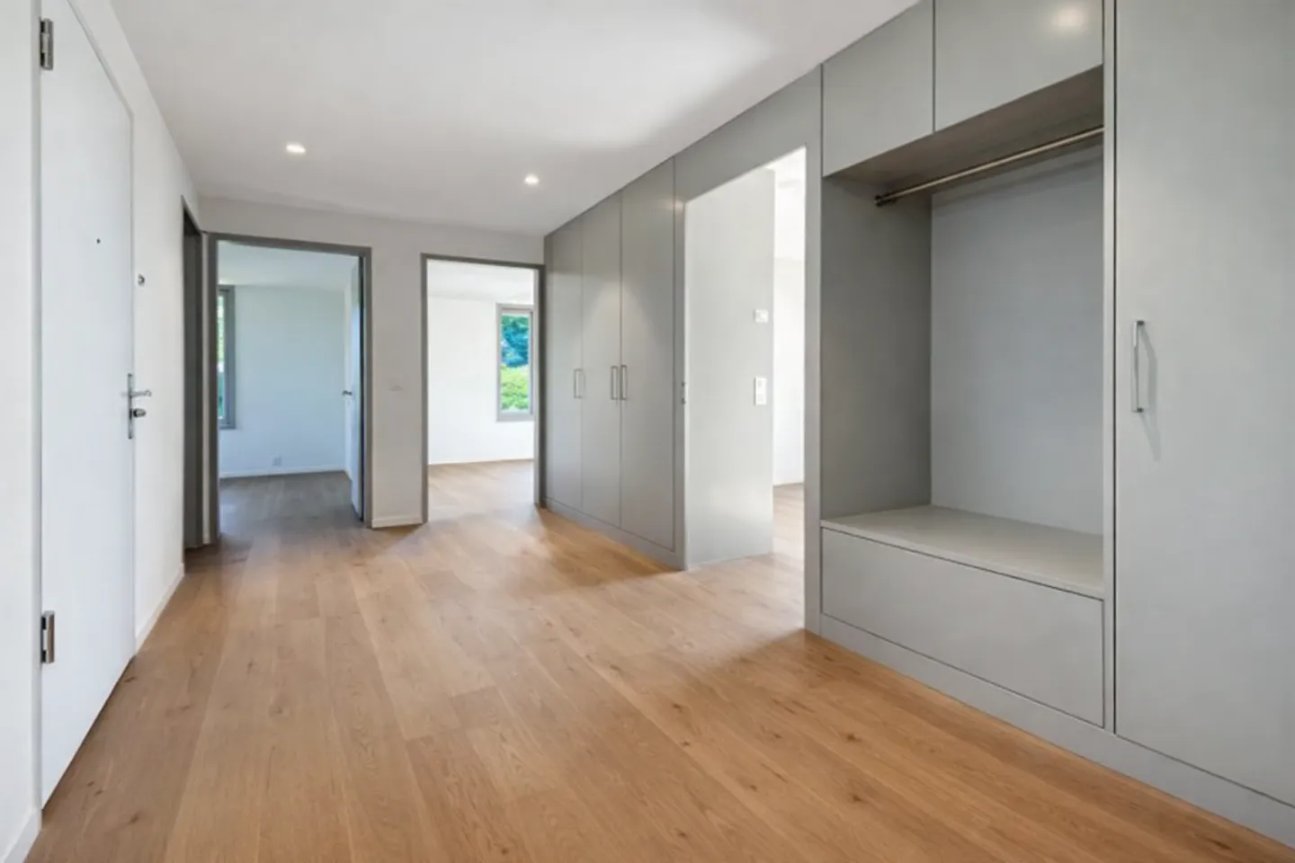 Exklusive Wohnung mit traumhafter Aussicht - Foto 2 von 13