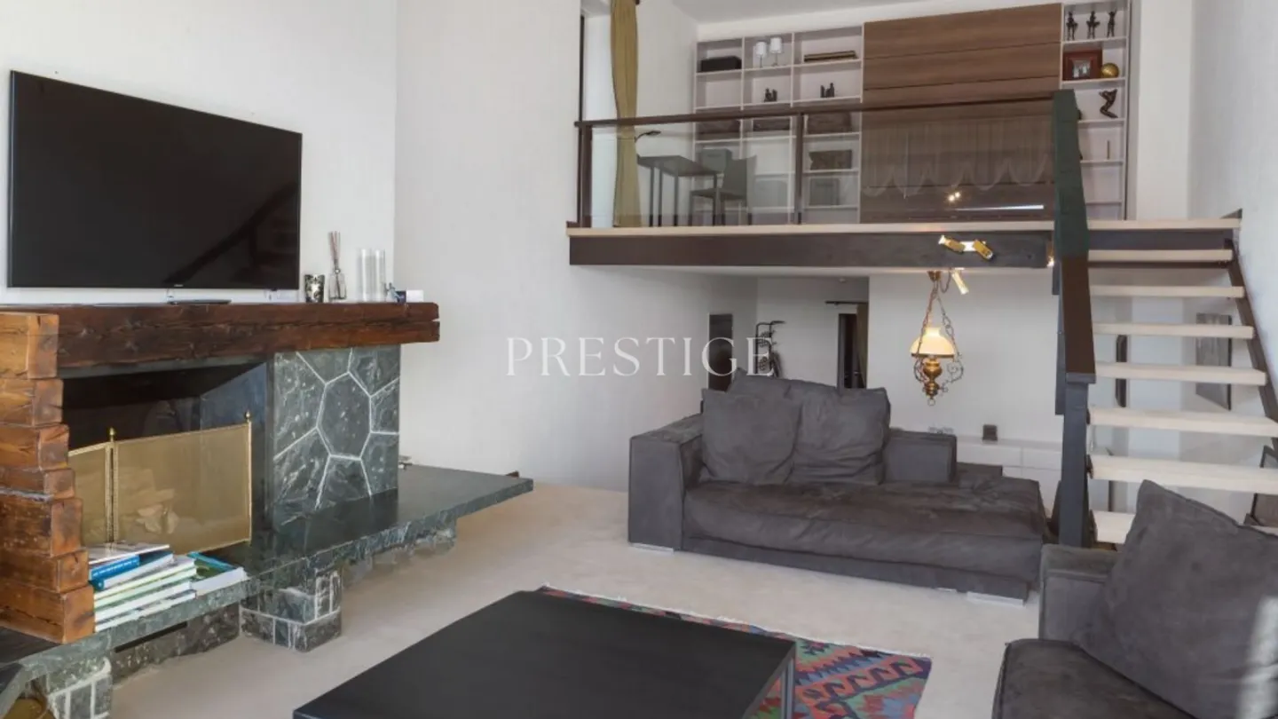 EXKLUSIVITÄT - Duplex-Wohnung 3½ Zimmer mit Südbalkonen und Panoramablick - Crans-Montana (Vermala) - Foto 4 von 13