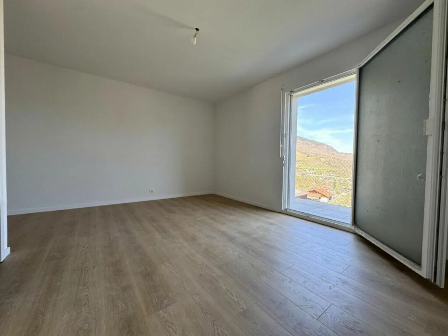 Einzelvilla "En Rarin" 4,5 Zimmer in Monthey (Choëx) - Foto 13 von 13