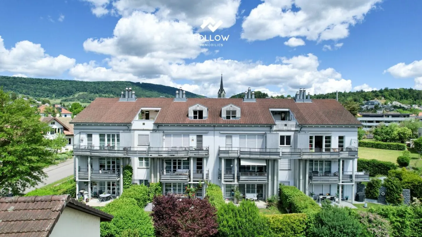 Cozy, spacious and quiet location: Bright apartment with balcony and elevator - Photo 6 of 13