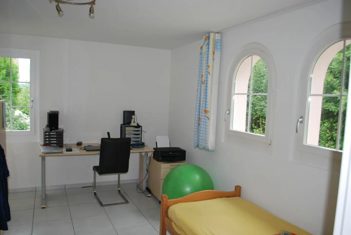 Exklusive Villa mit Pool - Foto 8 von 13