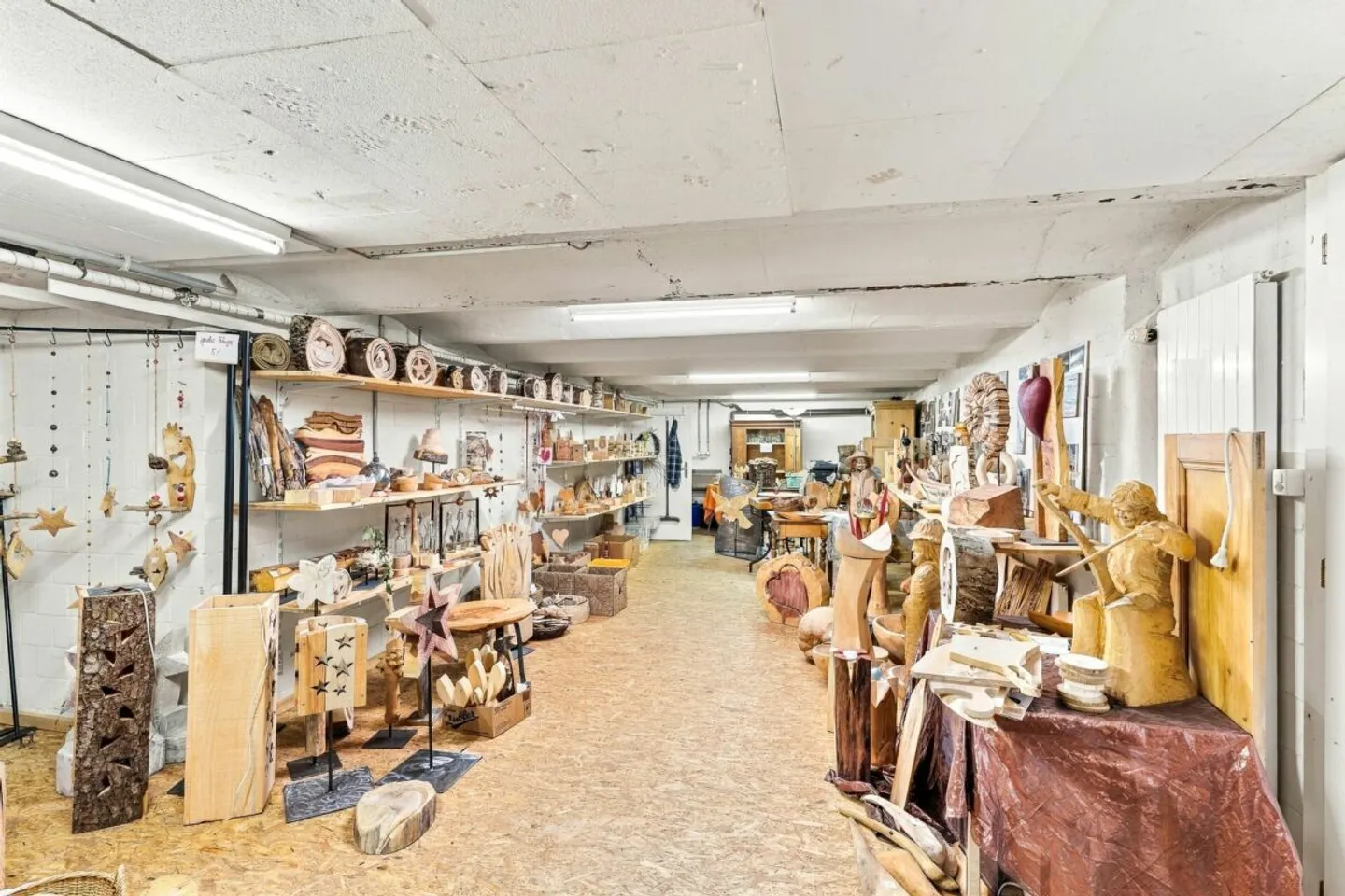 Grosszügiges Wohnhaus mit vielseitigem Nutzungspotenzial! - Photo 12 sur 13