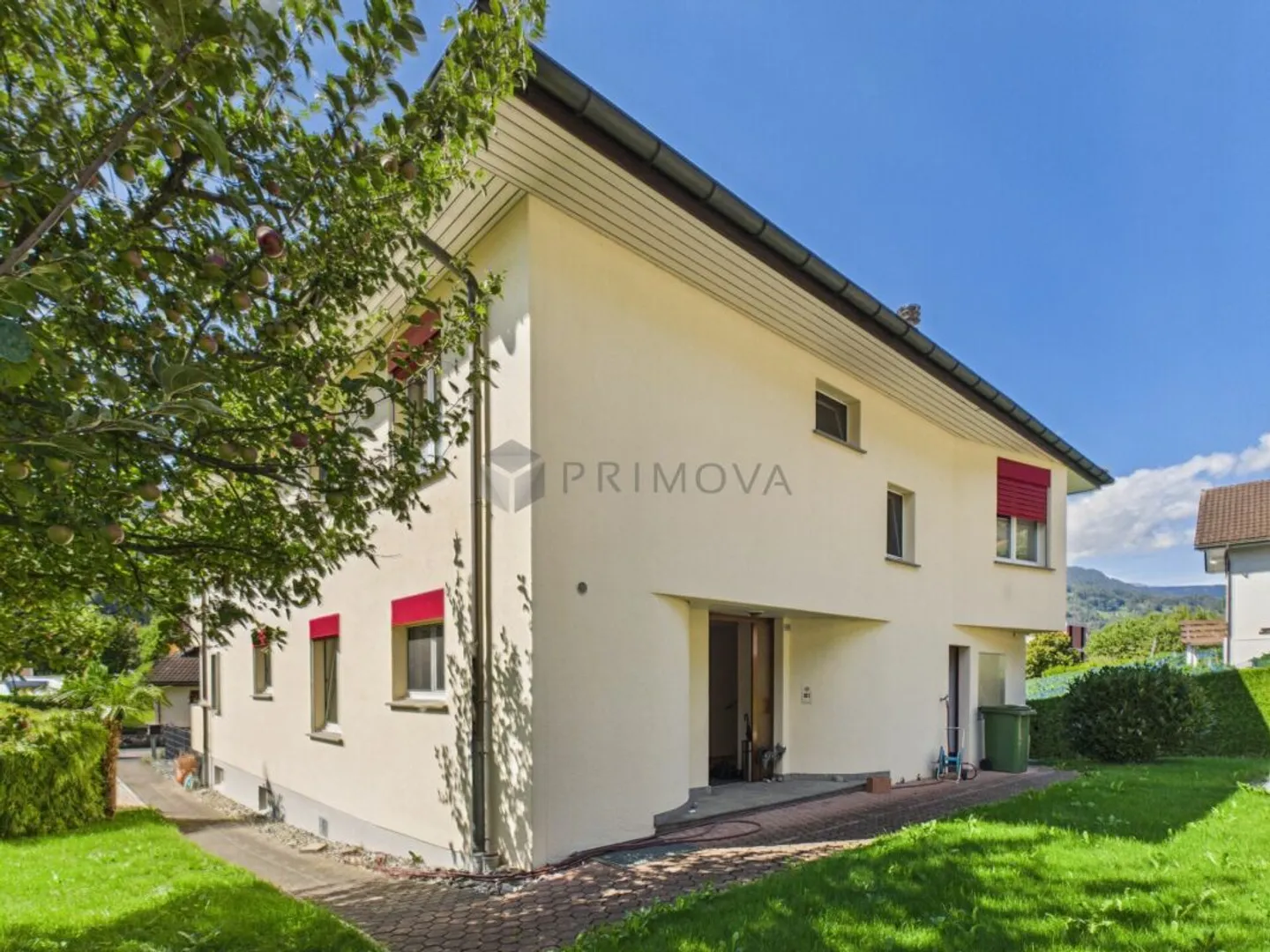 Casa unifamiliare con appartamento indipendente a Heiligkreuz (Mels) - Foto 1 di 13