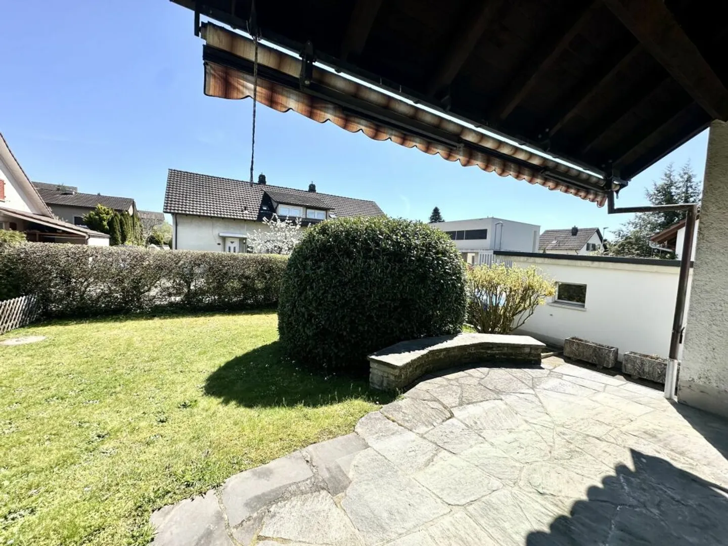 Charming and cozy, semi-detached single-family house - Photo 4 of 13