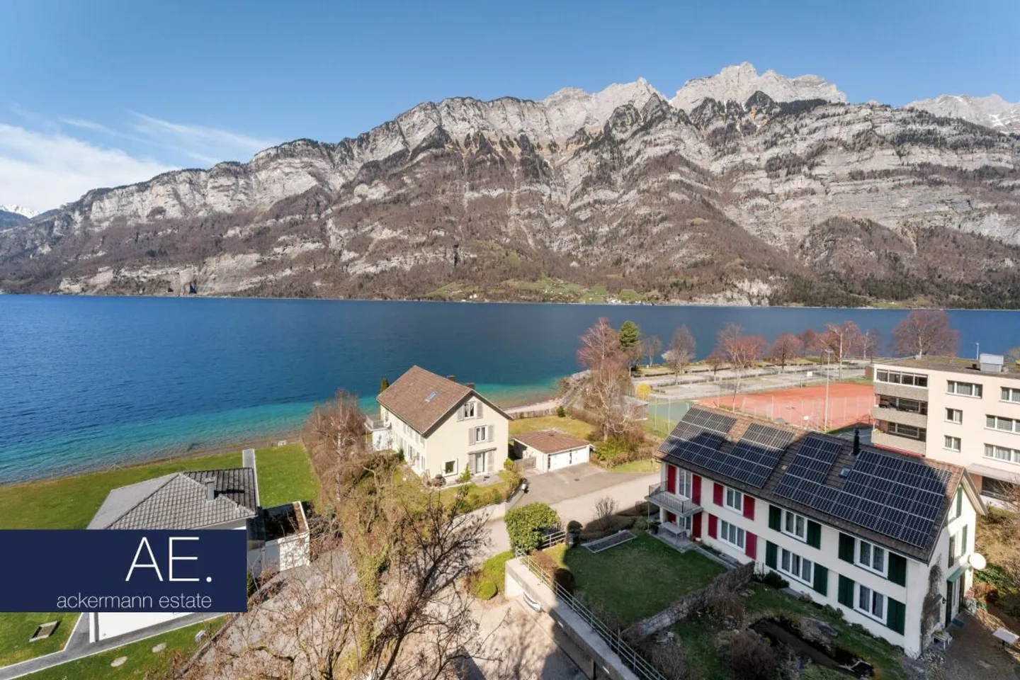 Jeden Tag Ferien - Panorama auf Walensee und Churfirsten - Foto 1 von 10