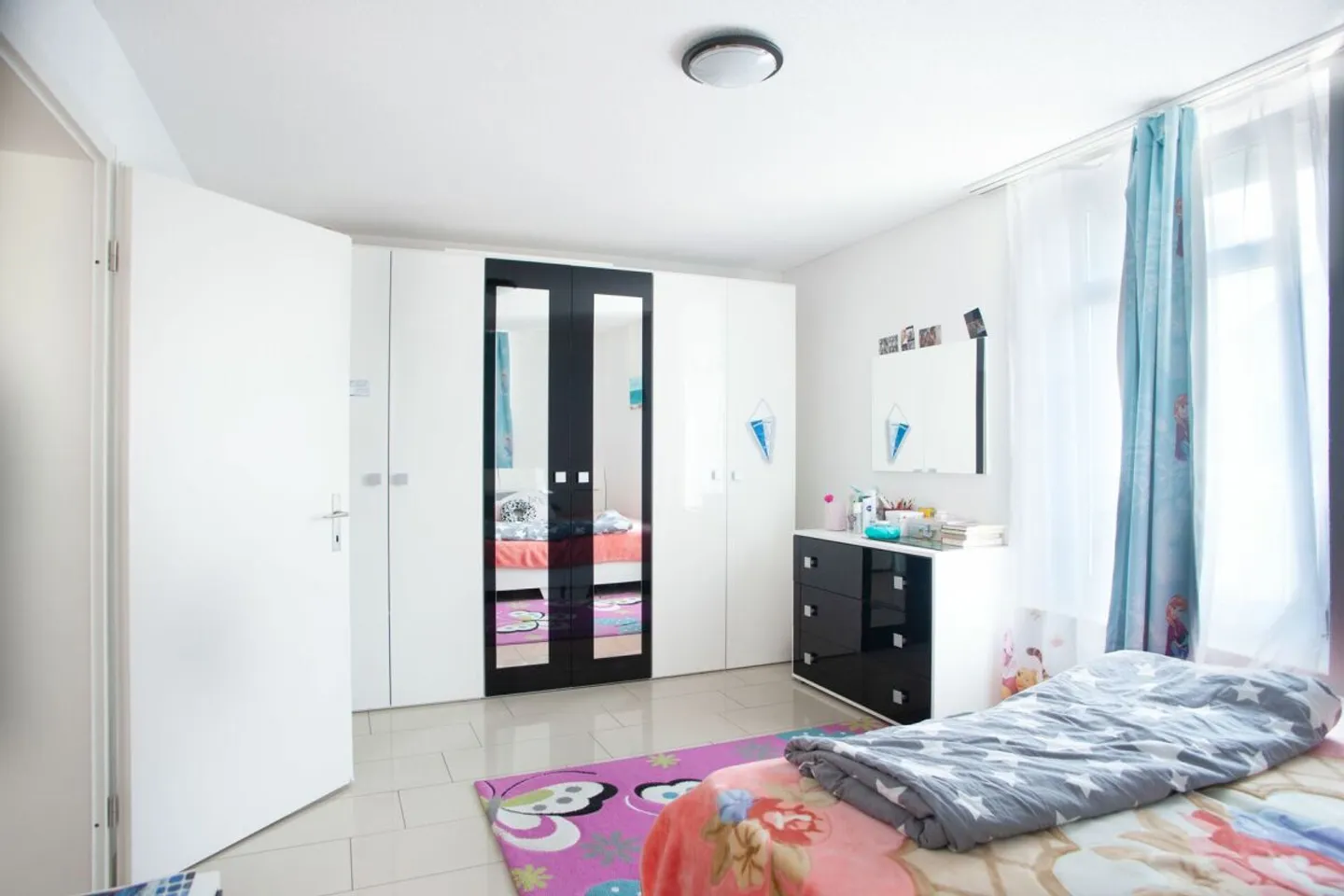 Mehrfamilien Haus mit Ladenlokal im Dorfkern von Schüpfheim - Foto 8 di 10