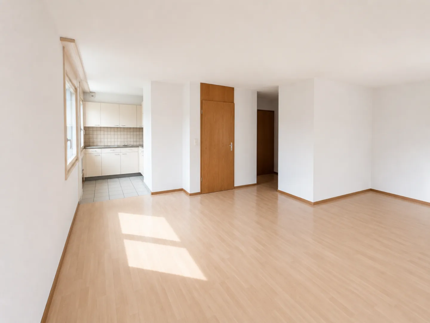 Schöne 1,5 Zimmer mit privater Terrasse - Foto 3 di 13