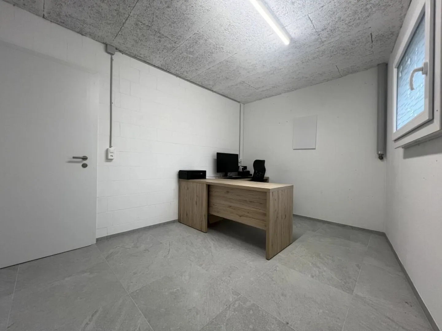 Besoin de plus d'espace ? - Photo 1 sur 4