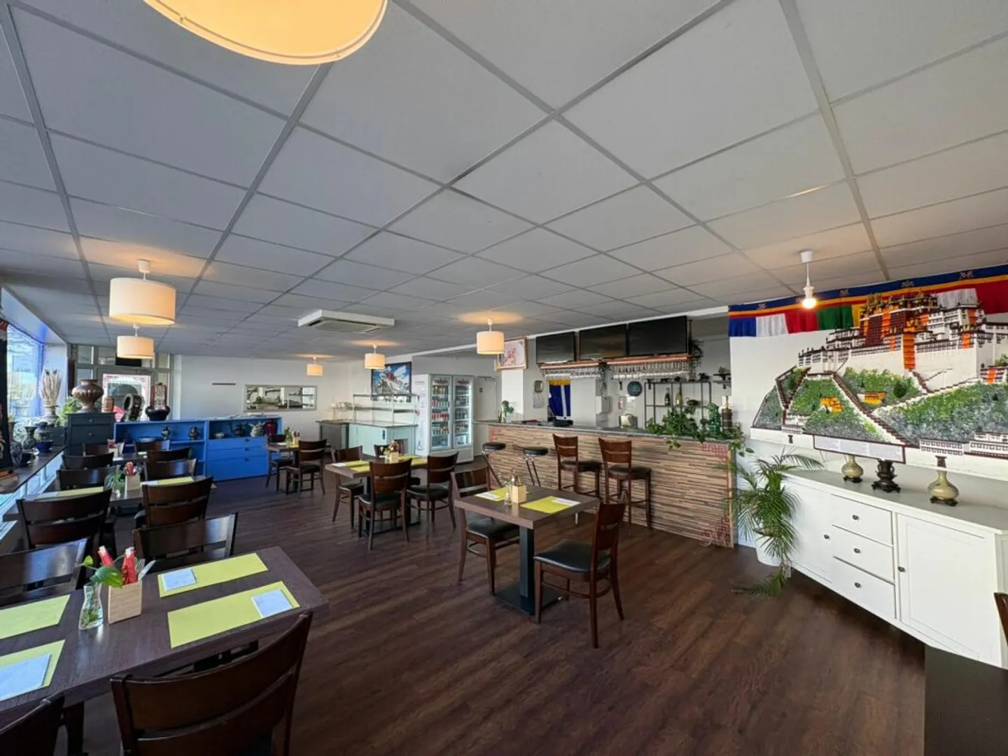 Modern restaurant premises in a good location in Liebefeld for takeover - Photo 6 of 9