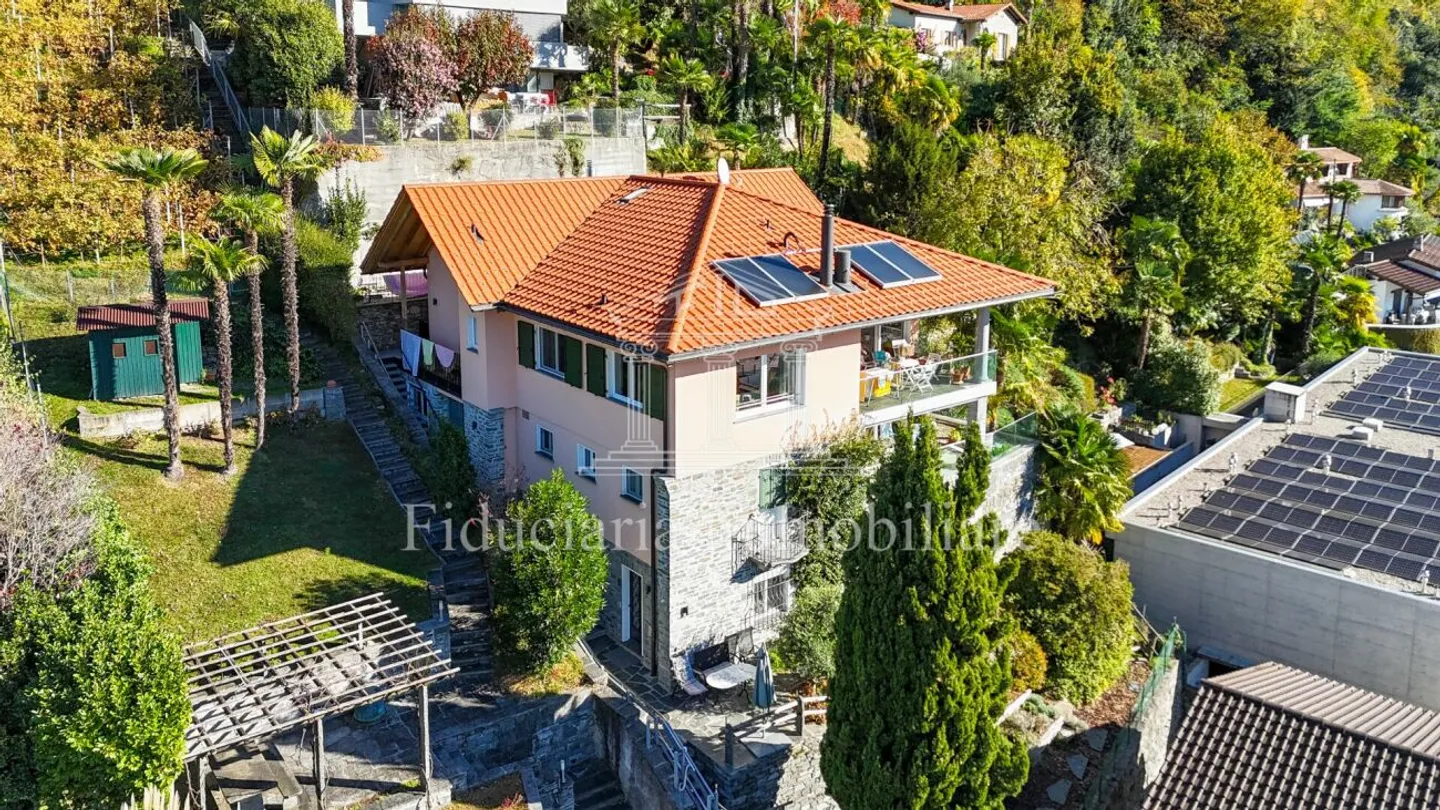 SOLDUNO - Geräumige Wohnung mit Studio in einem Zweifamilienhaus - Foto 13 von 13