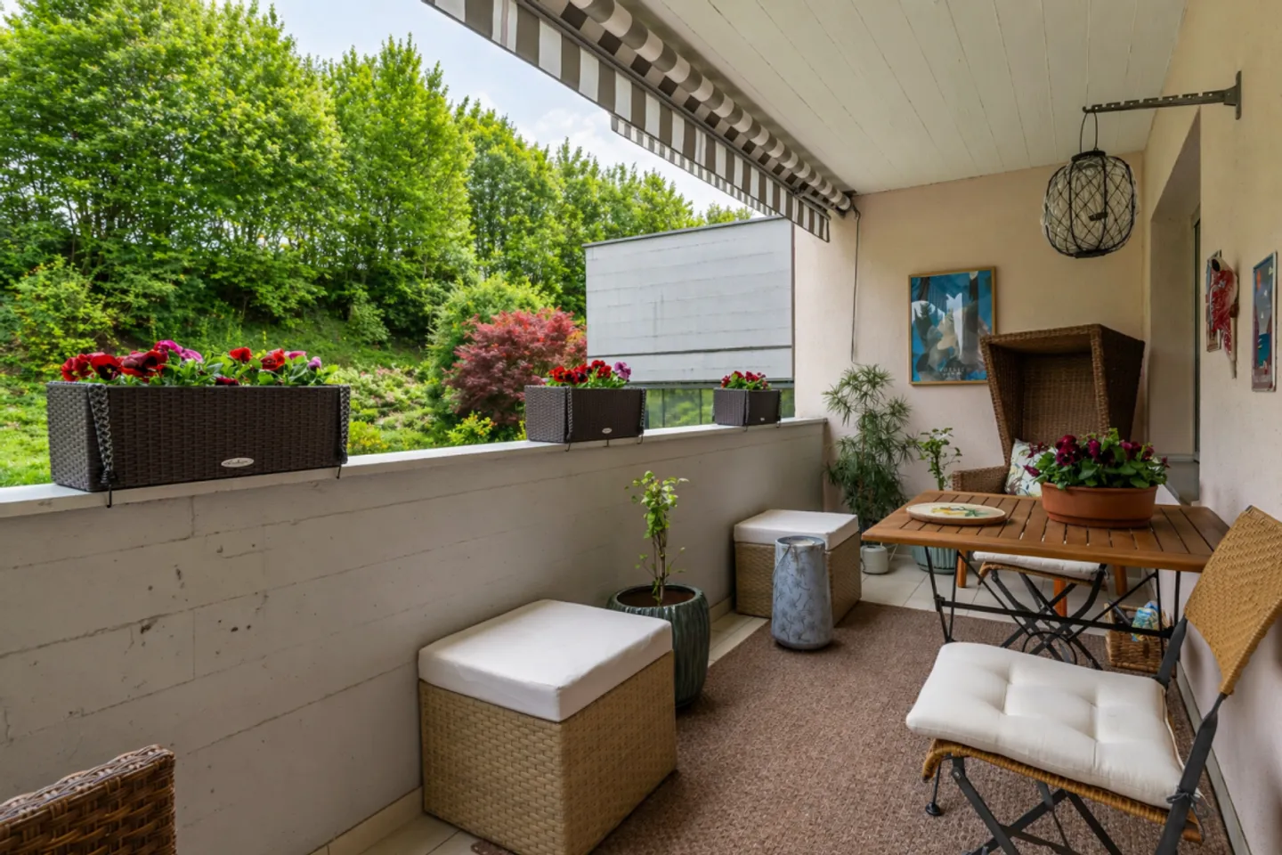 Stilvolle Wohnung mit Blick ins Grüne - Foto 4 von 7