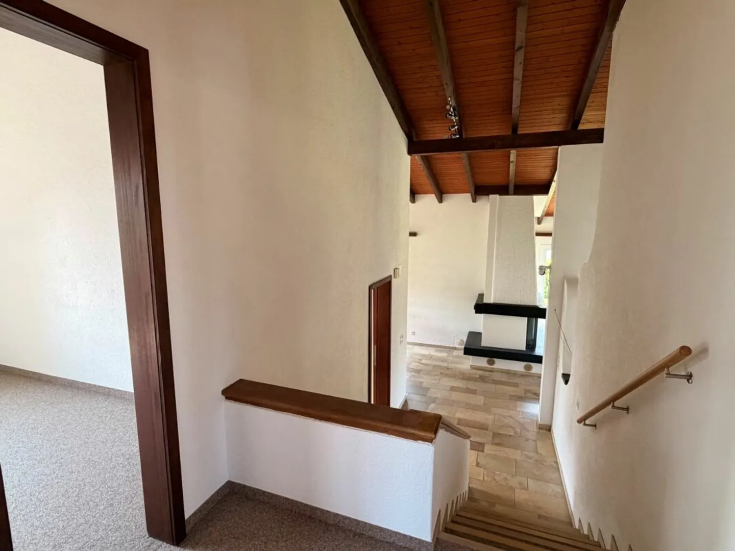 Casa unifamiliare di 7,5 stanze in posizione privilegiata - Foto 6 di 9