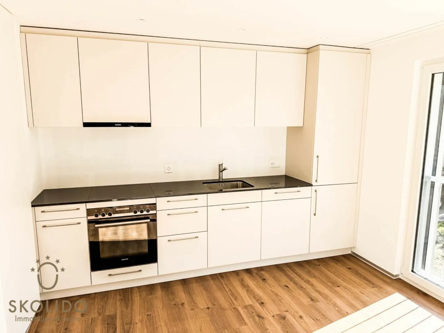 Modernes Apartment in Gamsen - Foto 4 von 13