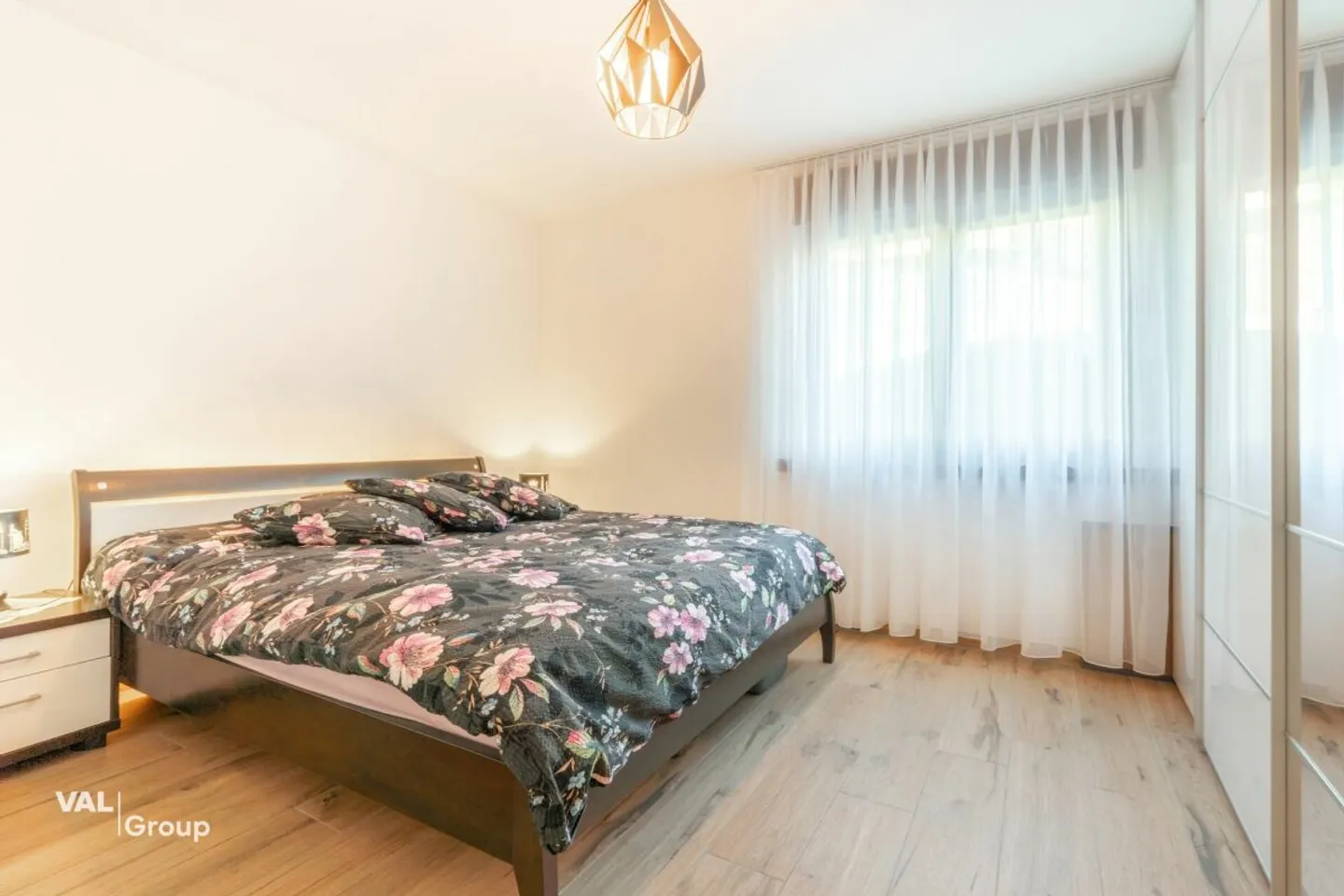 Renovated apartment, secondary residence or investment, garage included - Photo 7 of 10