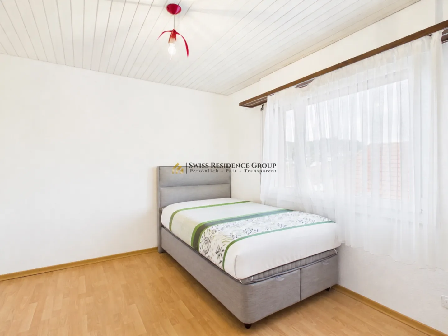 Renovated with fireplace and sun terrace in Dulliken - Photo 13 of 13