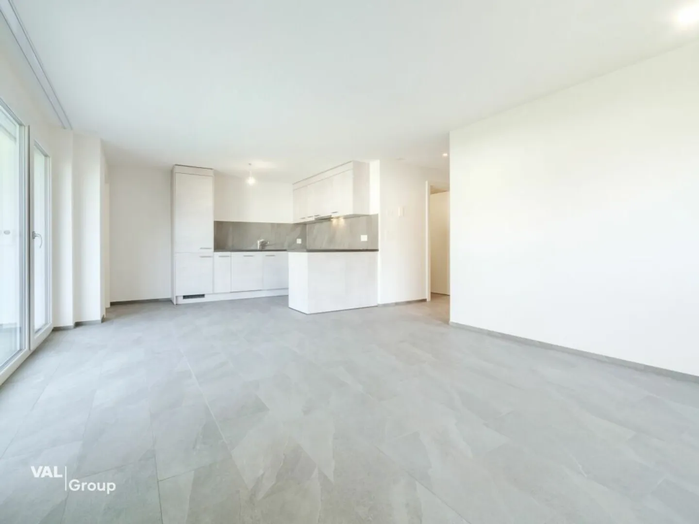 Modern 3.5-room new apartment on the 1st floor - sunny and quiet location - Photo 1 of 11