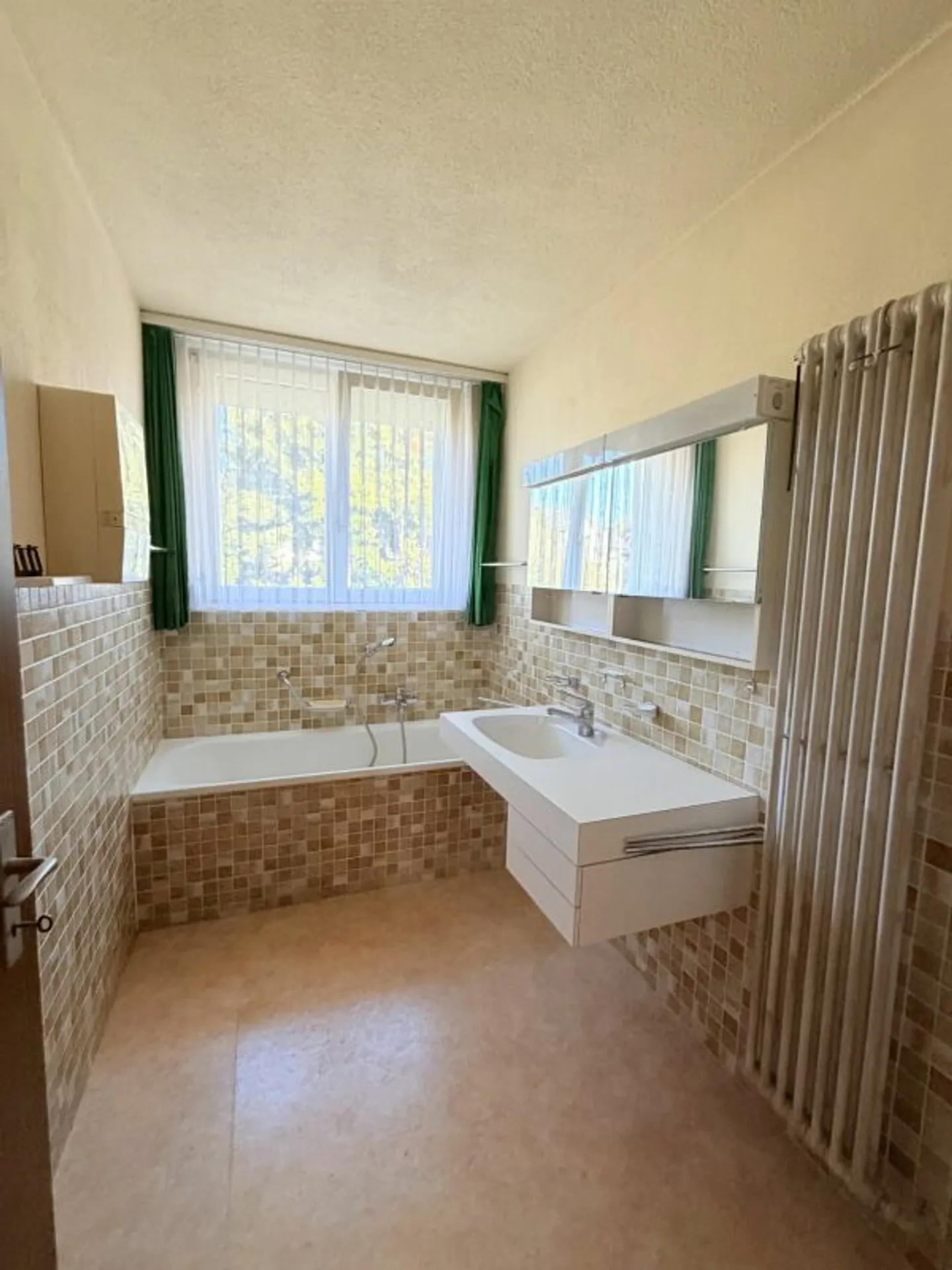 Maison individuelle avec appartement séparé - Photo 10 sur 13