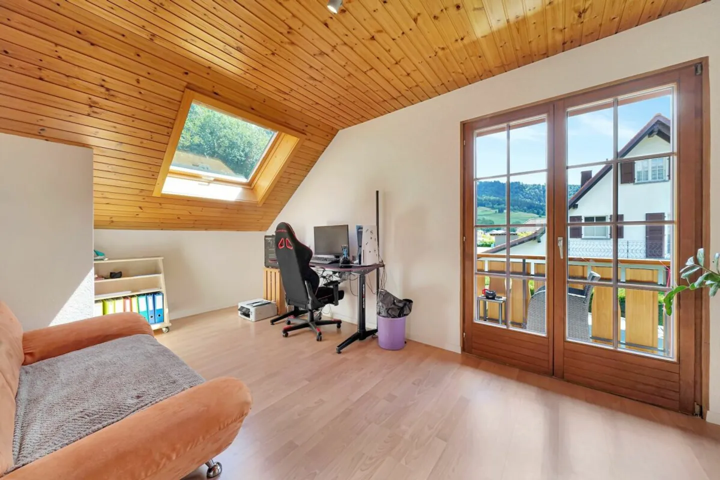 Casa unifamiliare indipendente con giardino in una posizione fantastica - Foto 12 di 13