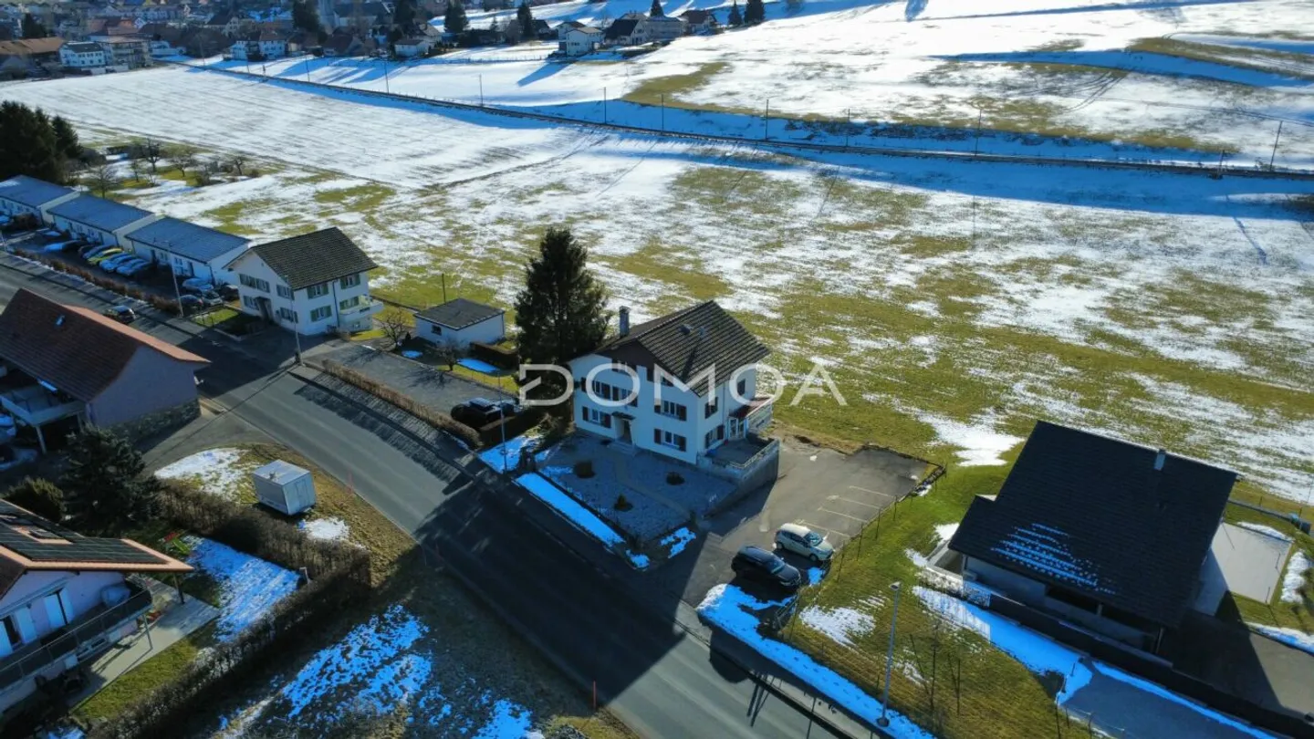 Existing building with high development potential - Photo 9 of 11