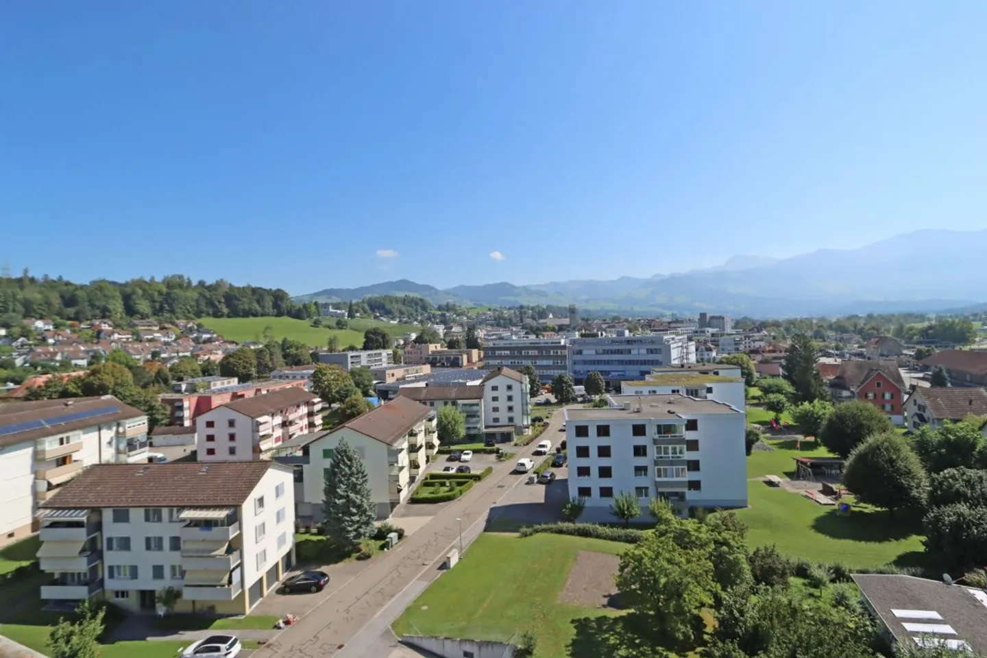 Charmante Wohnung mit Aussicht - Foto 6 von 10