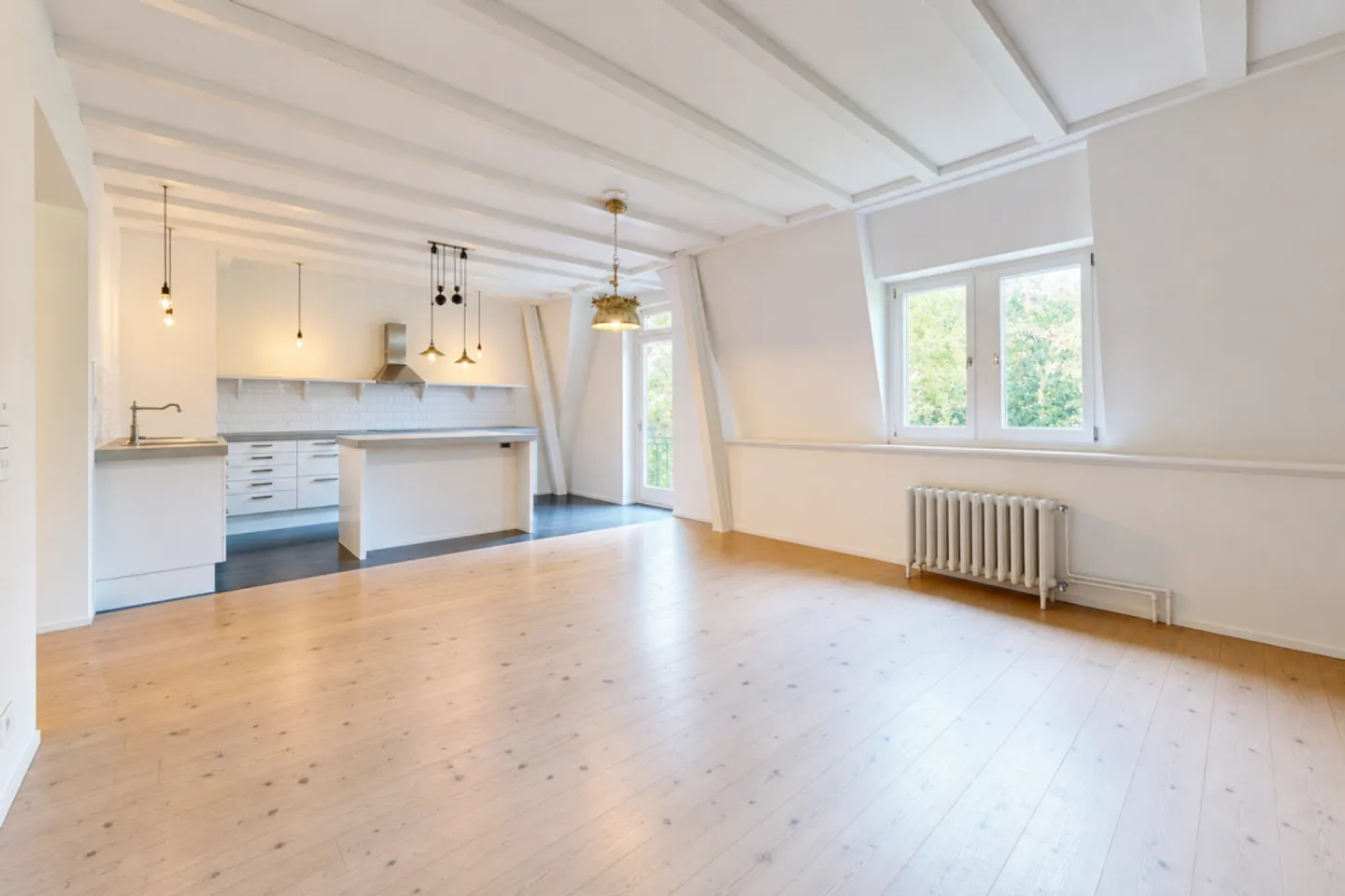 Charming city apartment in Gundeli - Photo 5 of 13