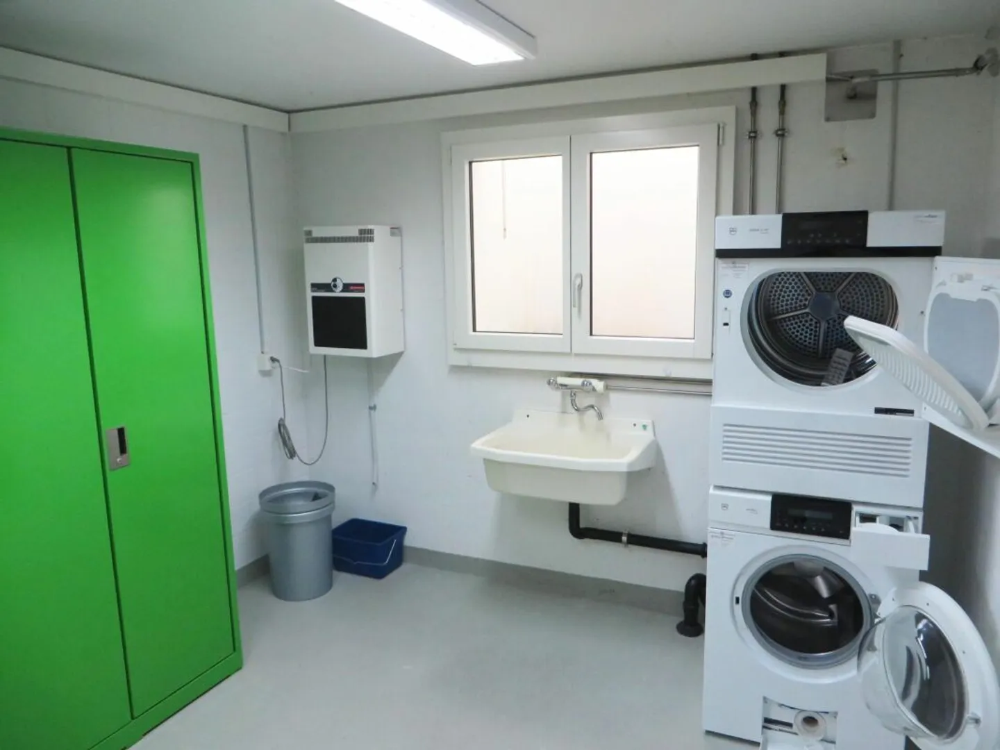 Family Dream in a Quiet Residential Area - Photo 12 of 13