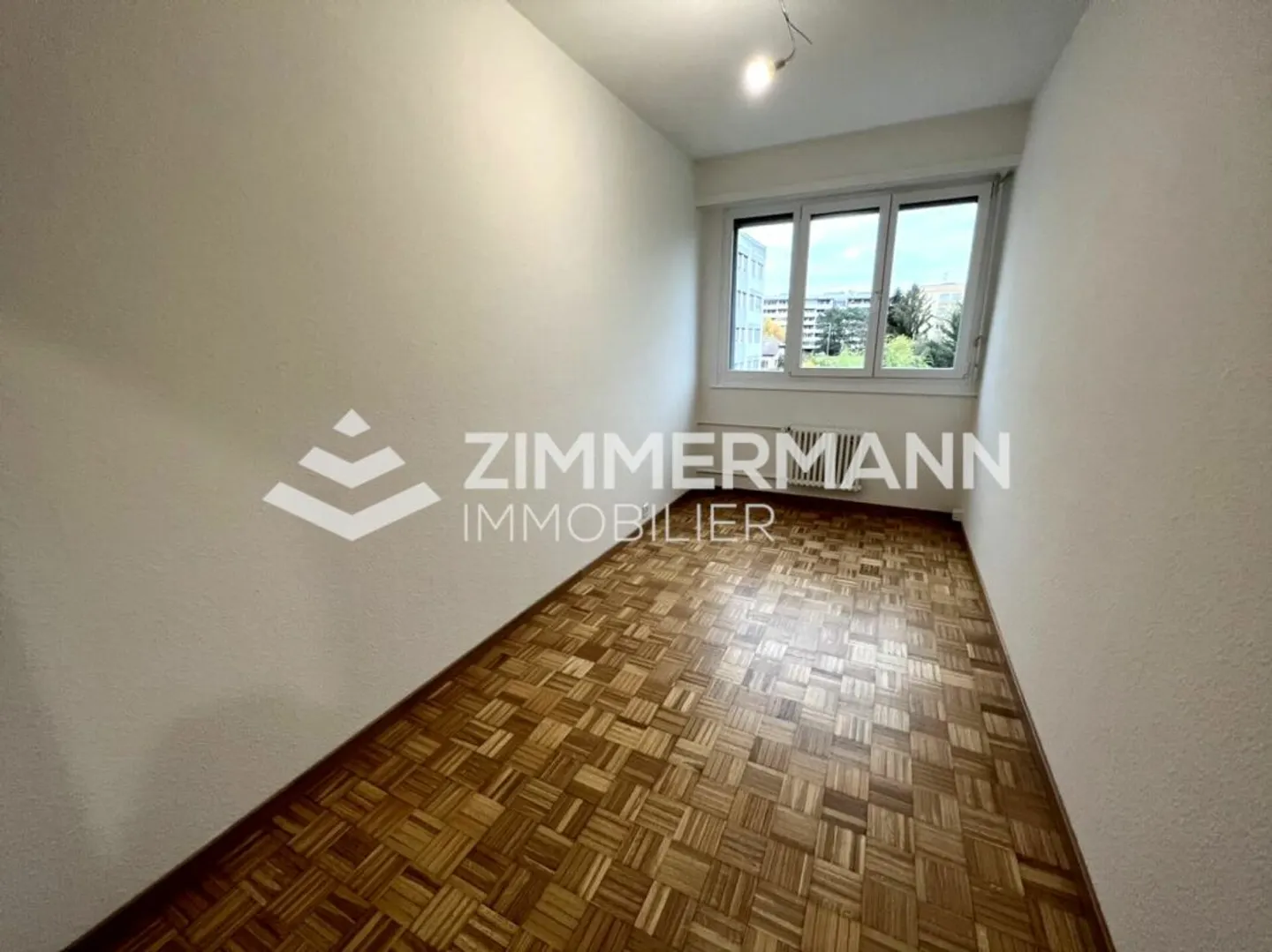Charmant appartement de 5 pièces - Photo 3 sur 6