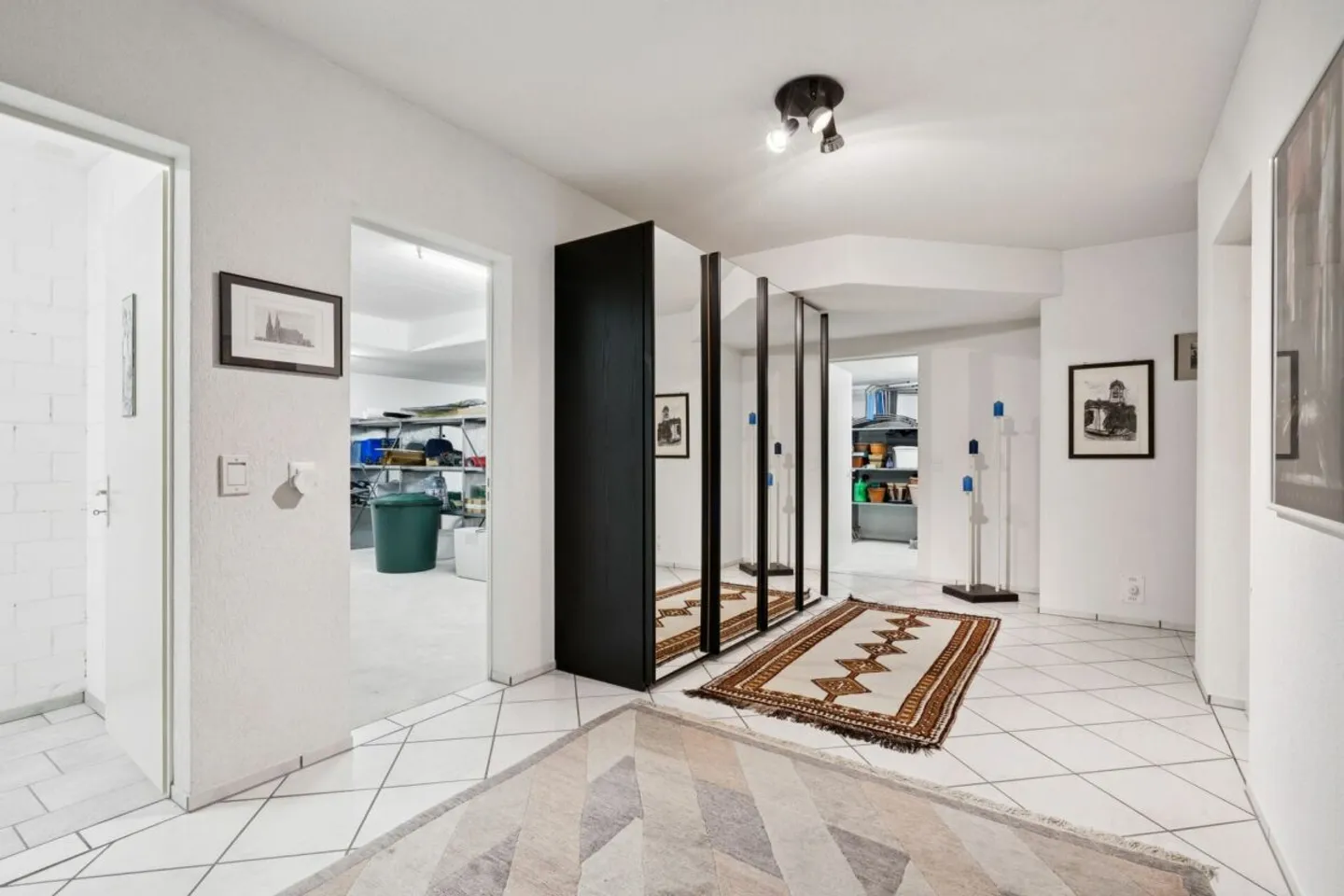 Privacy. Perspective. Perfection. - For people with a sense of the extraordinary - Photo 12 of 13