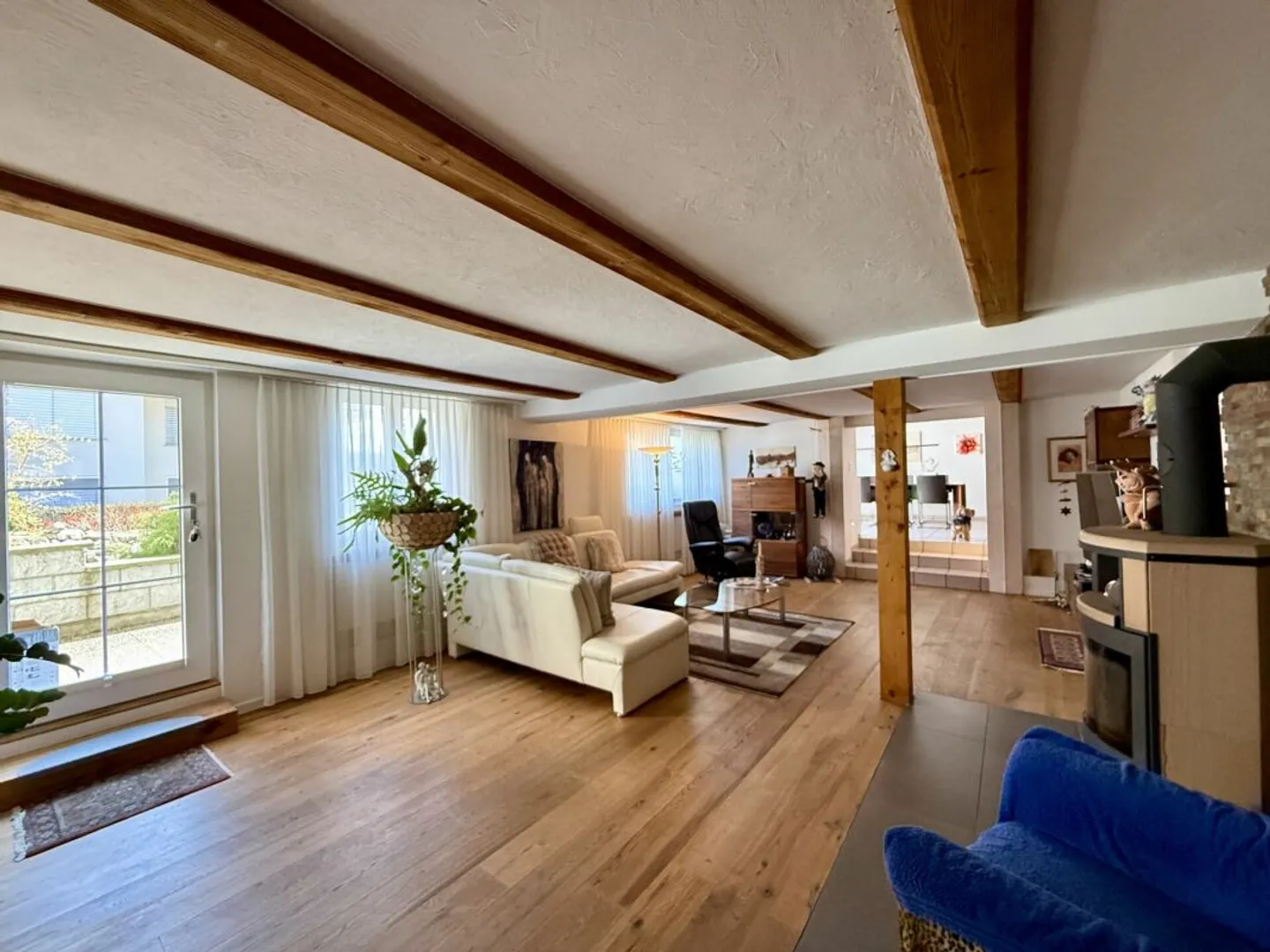 Unique property with commercial space, garden paradise, and expansion potential - Photo 7 of 13