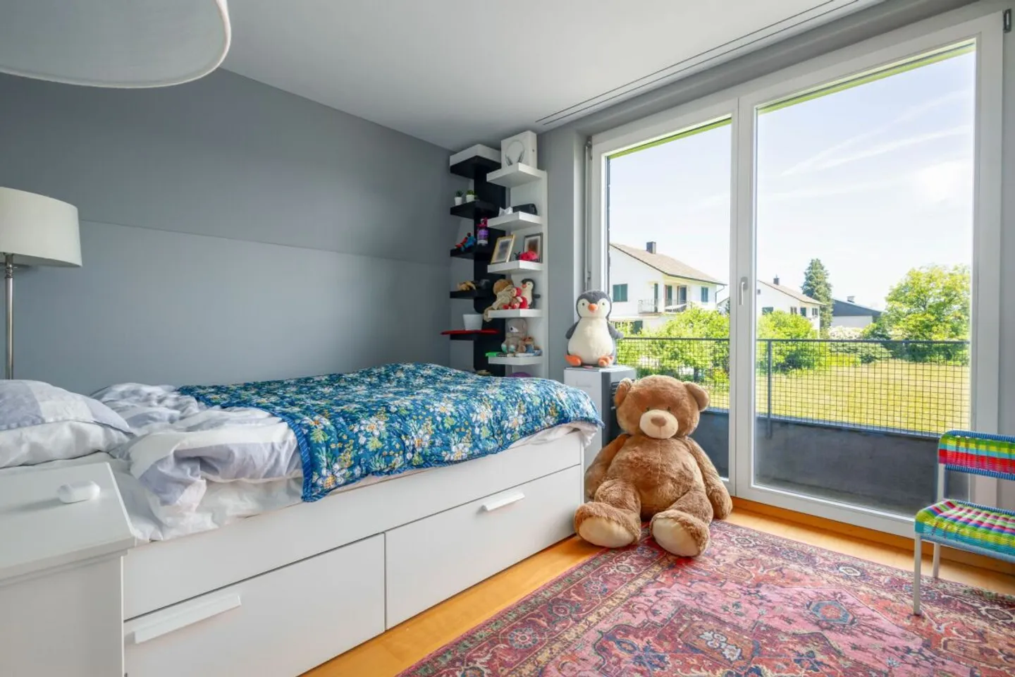 Maison individuelle au design exclusif avec piscine à Oberwil - Photo 10 sur 13