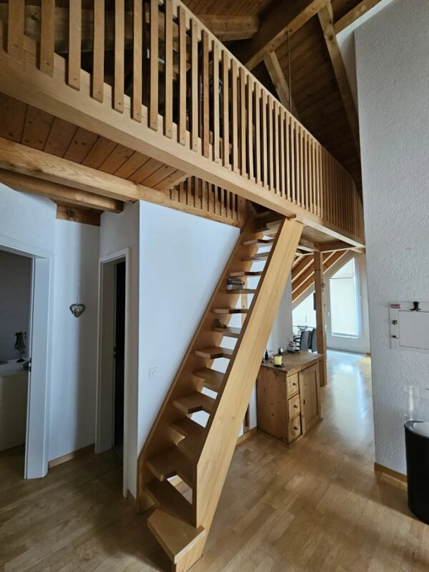 Mehrfamilienhaus mit sechs Wohneinheiten - Foto 10 von 13