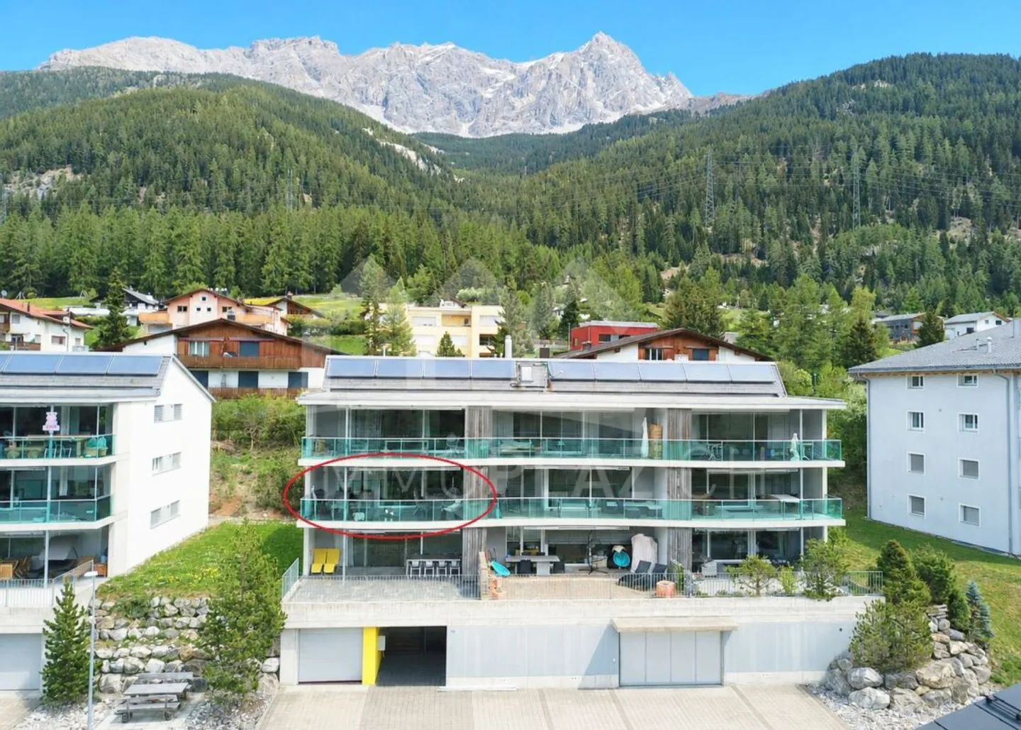 Beautiful 3½ room holiday apartment in a quiet location in Savognin - Photo 6 of 7