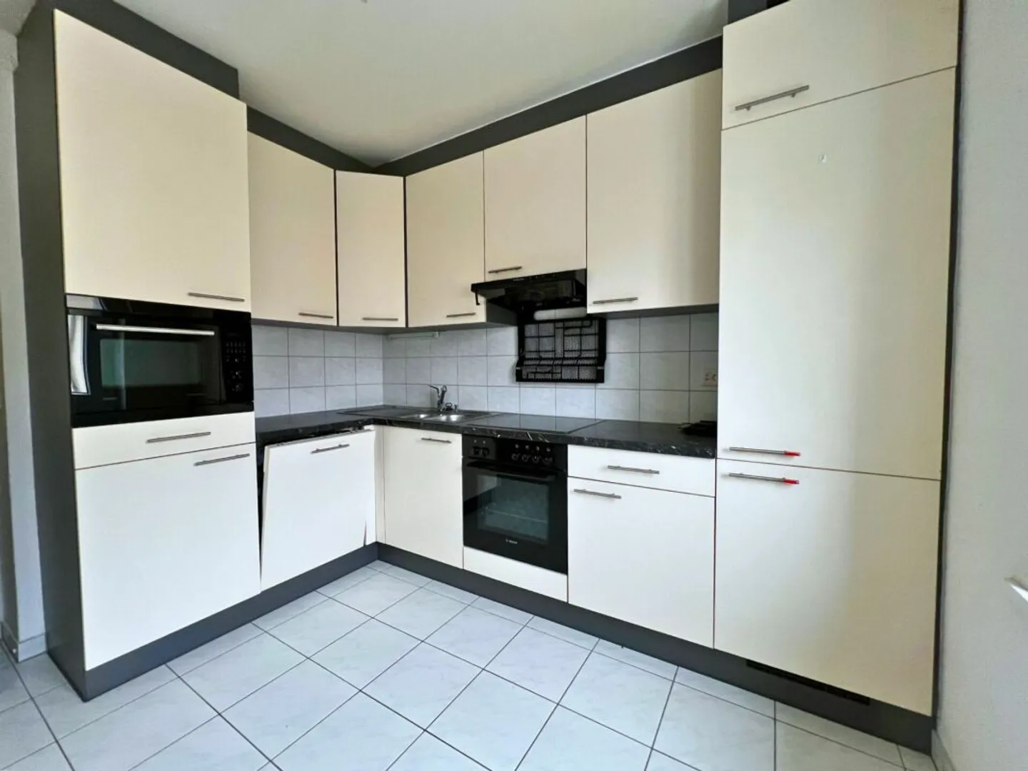3-room apartment with balcony - Photo 5 of 10