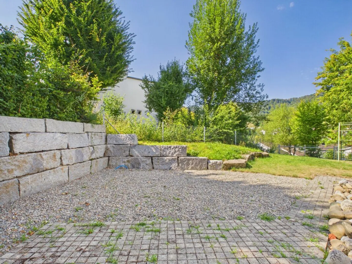 Ampio appartamento con giardino con potenziale - Progetta la tua nuova casa secondo i tuoi desideri - Foto 13 di 13