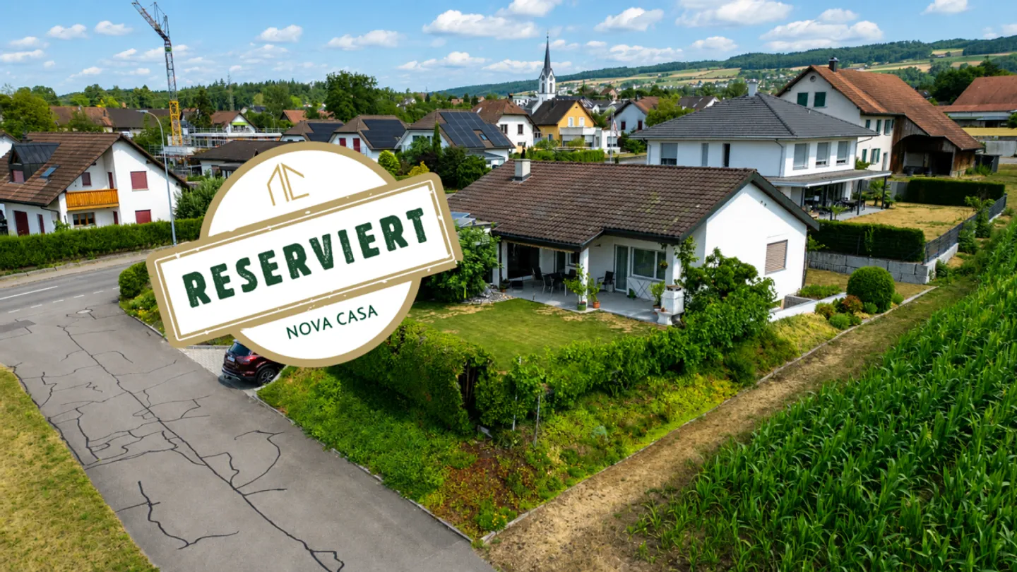 Charmantes Einfamilienhaus mit Garten - Foto 1 von 13