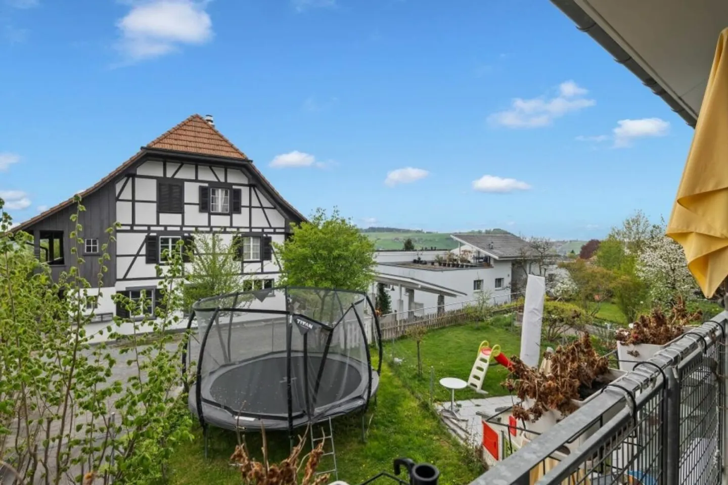 Casa a schiera - Foto 3 di 13