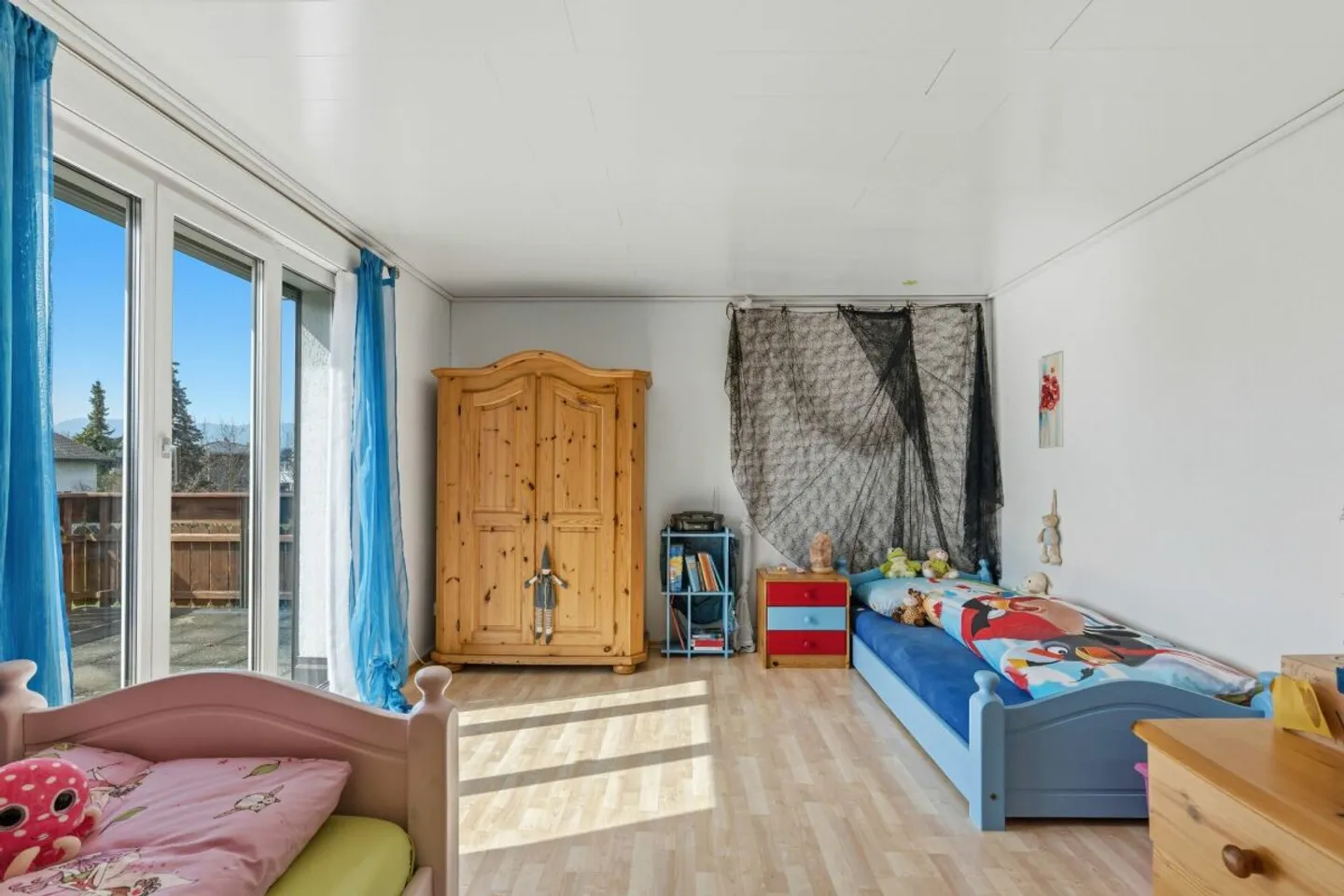 Charming Family Home with Views - Photo 5 of 13