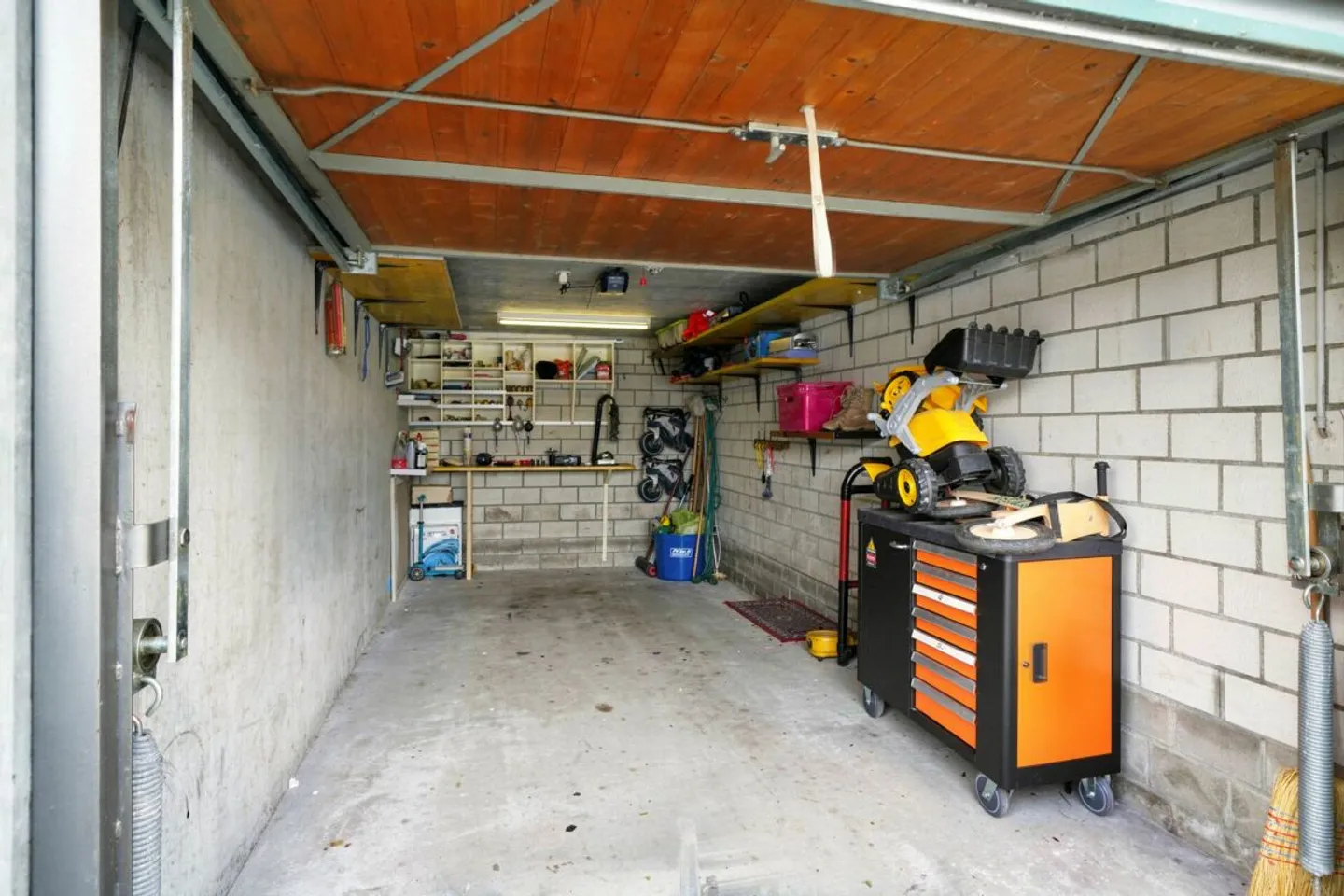 Renovated 4.5-room apartment in a central location in Flamatt - Photo 13 of 13