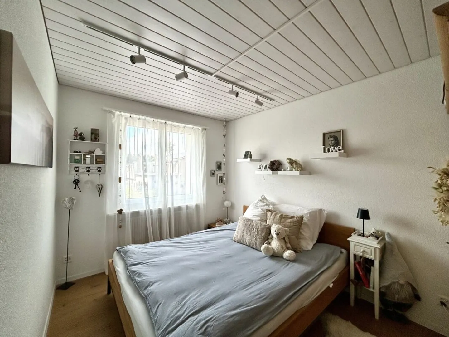 Quiet and idyllic location, modernized single-family house in top condition! - Photo 6 of 12