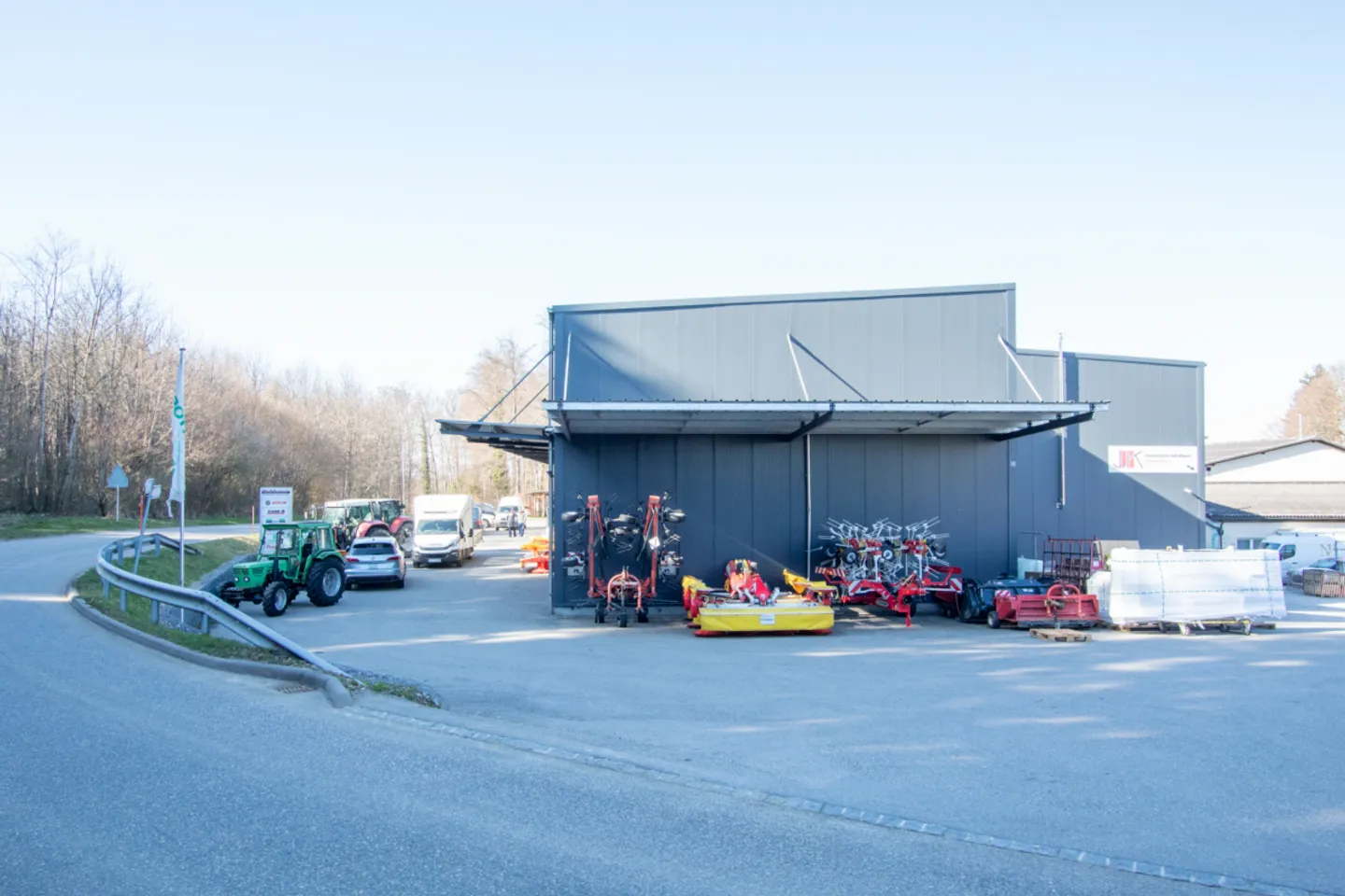 Proprietà commerciale con potenziale - flessibile, ben collegata e versatile - Foto 2 di 13