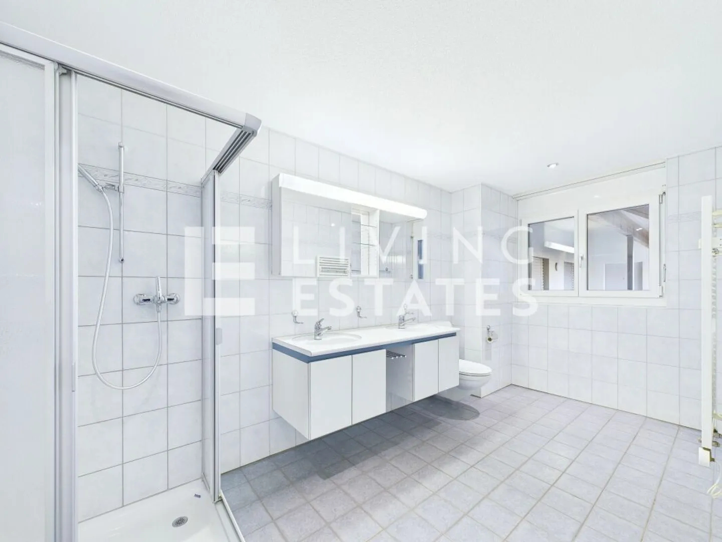 GROSSZÜGIGES WOHNEN MIT KOMFORT UND AUSSICHT - Photo 13 sur 13