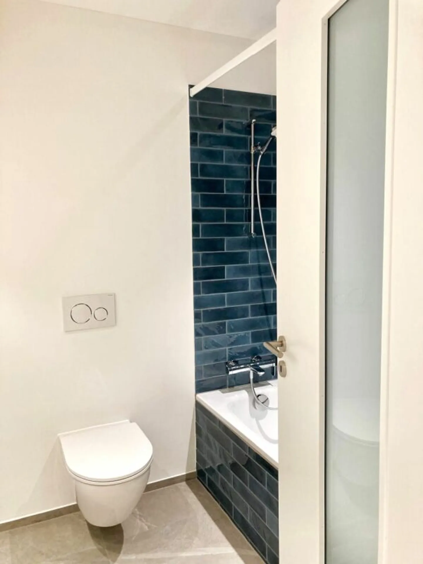 Appartement de jardin unique de 4,5 pièces - Photo 4 sur 12