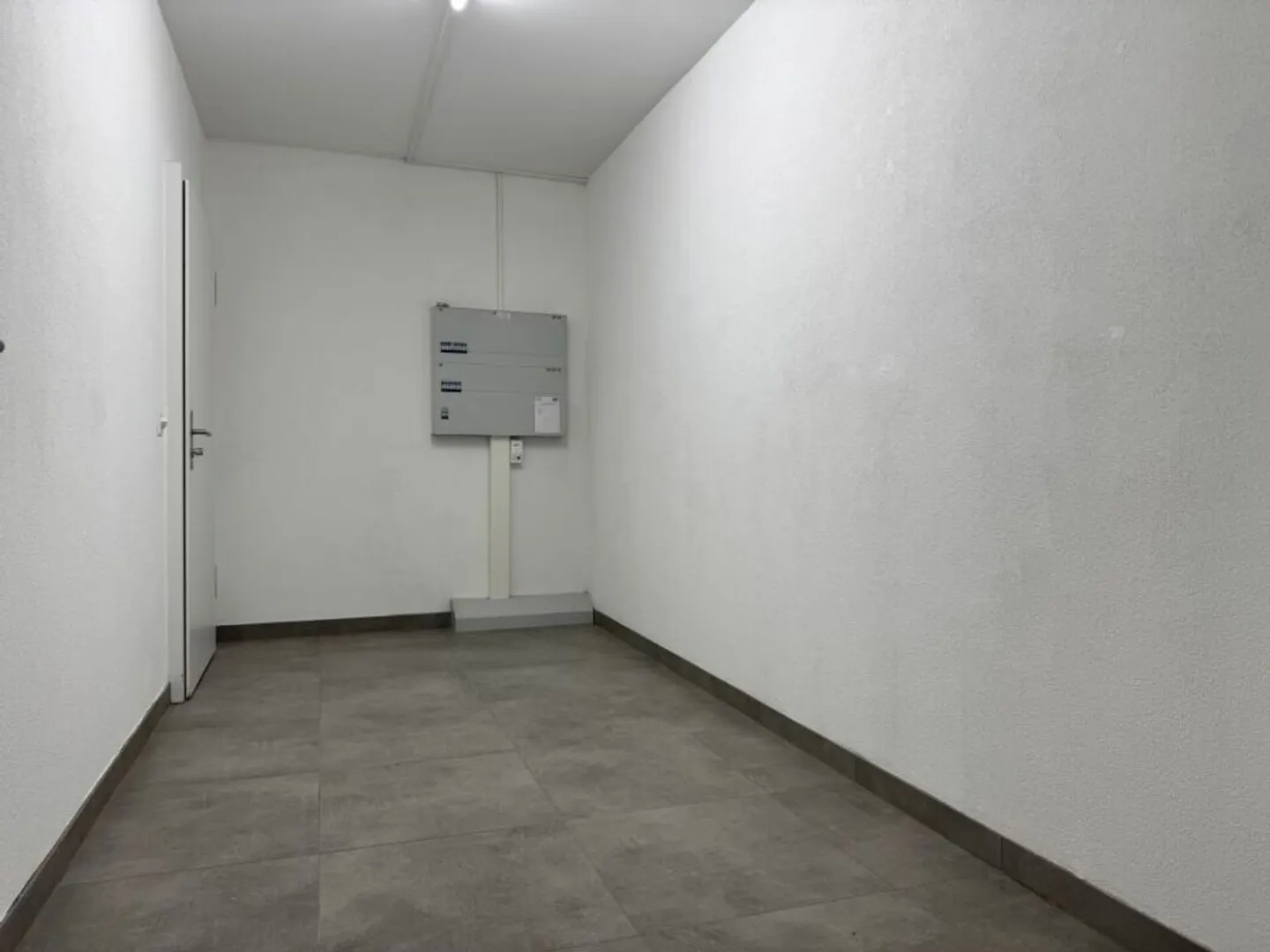 Amministrativo/Ufficio 1.5 stanze 156.35 m2 a Puidoux-Gare - Foto 3 di 12