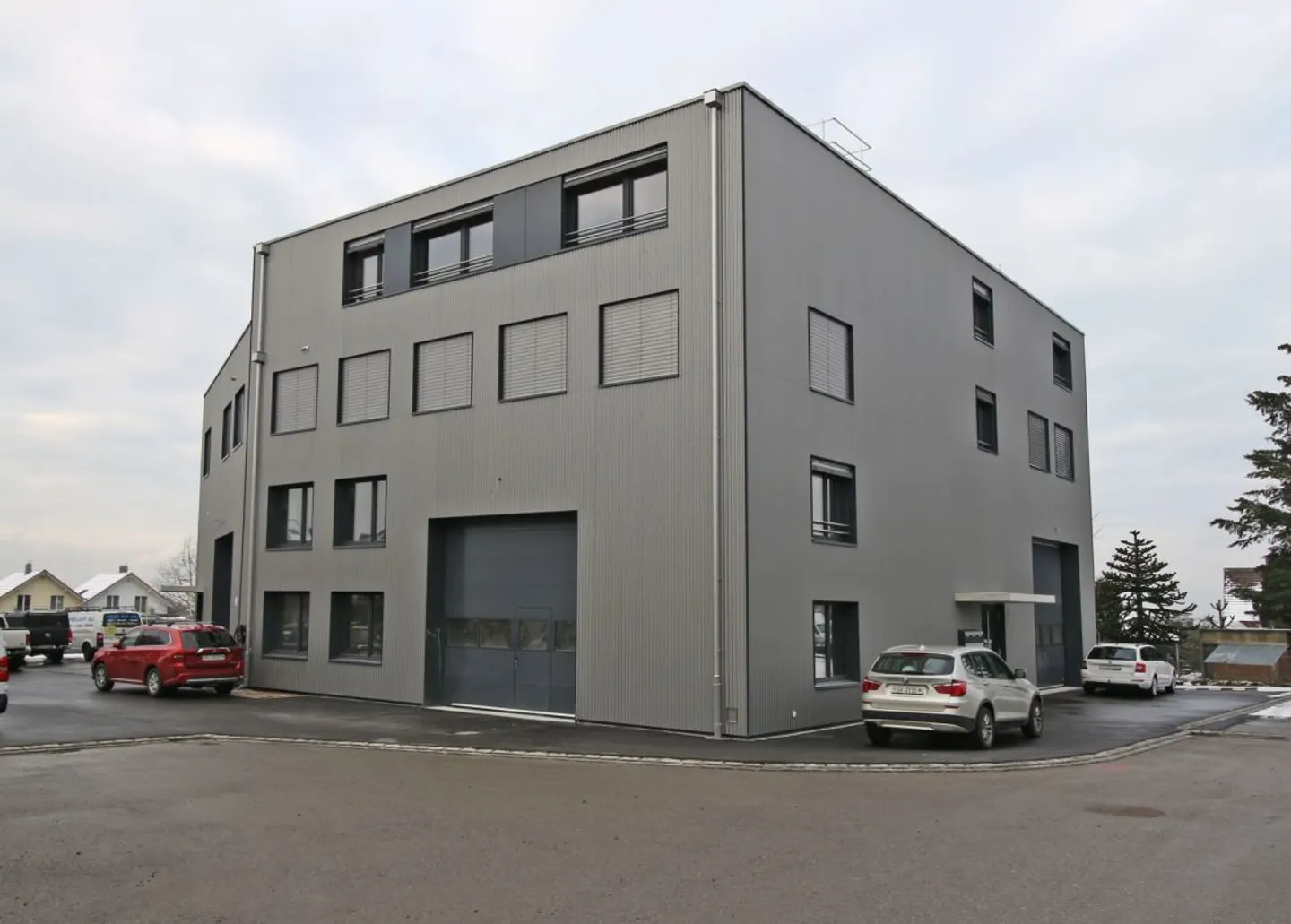 Doppelparkplatz in heller Tiefgarage an idealer Verkehrslage - Foto 2 von 3