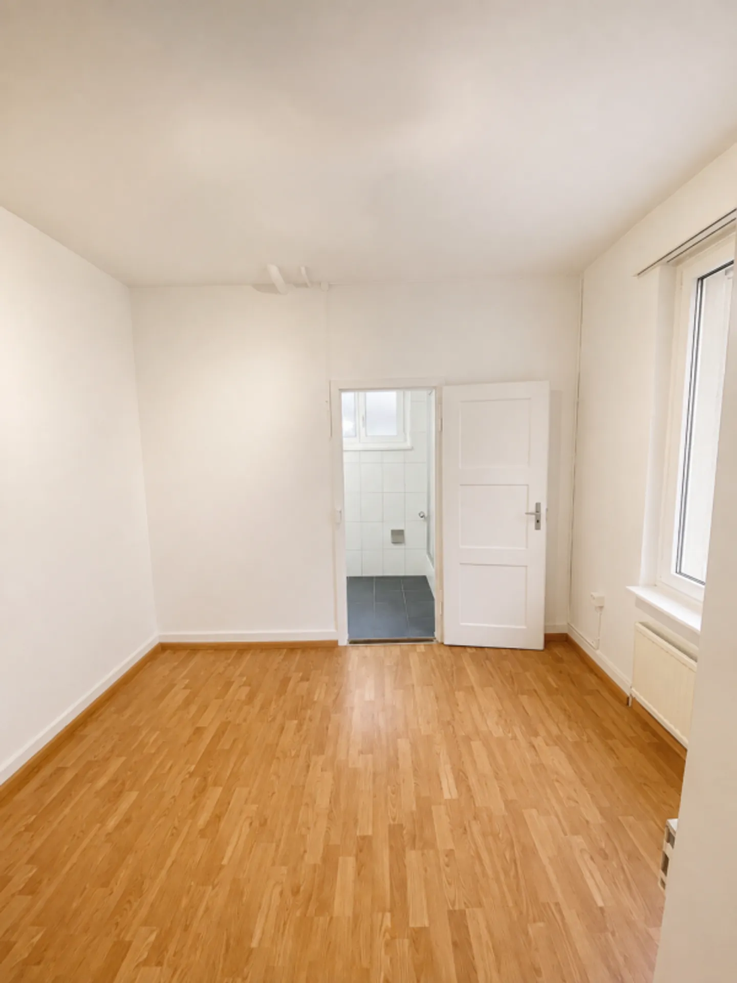 Attraktive 3-Zimmerwohnung im 1. OG unmittelbar von Basel - Binningen/Dorenbach - Photo 3 sur 9