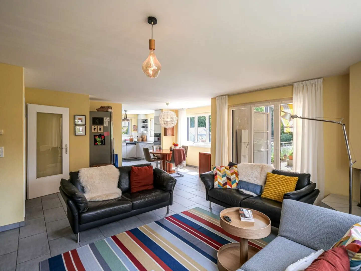 Your new home with garden, fireplace, and plenty of living quality - Photo 2 of 9