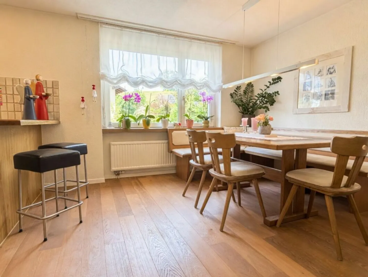 Casa a schiera di 6,5 stanze in una zona residenziale privilegiata - Foto 3 di 8