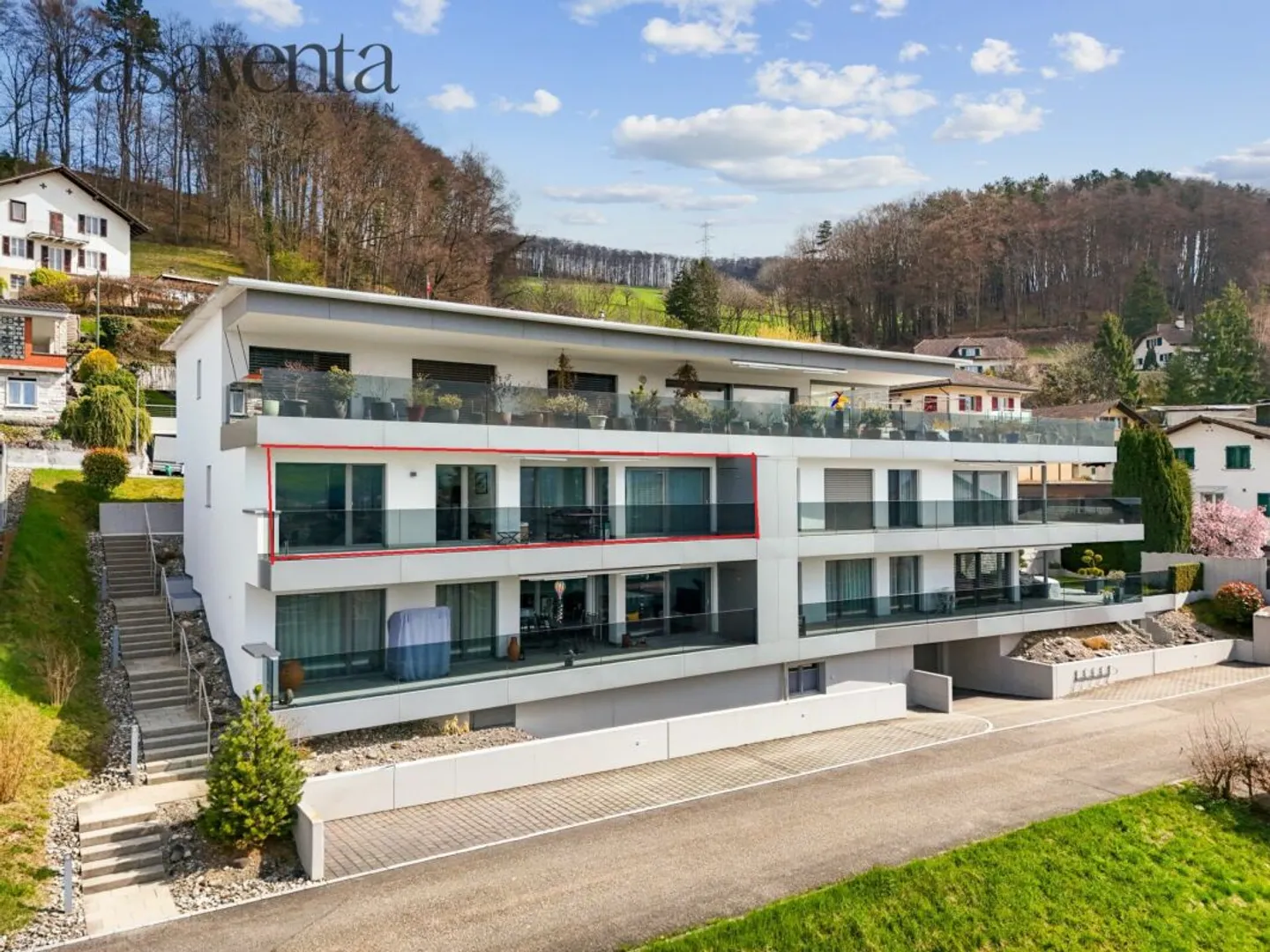 Condominium exclusif avec vue panoramique et soleil du soir - Photo 1 sur 13