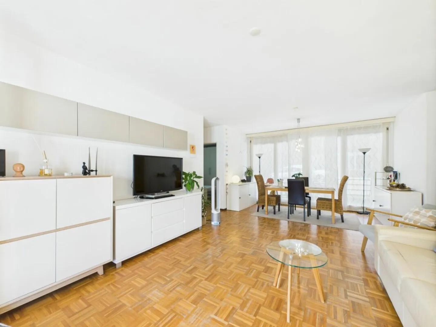 Nuovo prezzo - luminoso 4.5 locali - Photo 1 sur 12